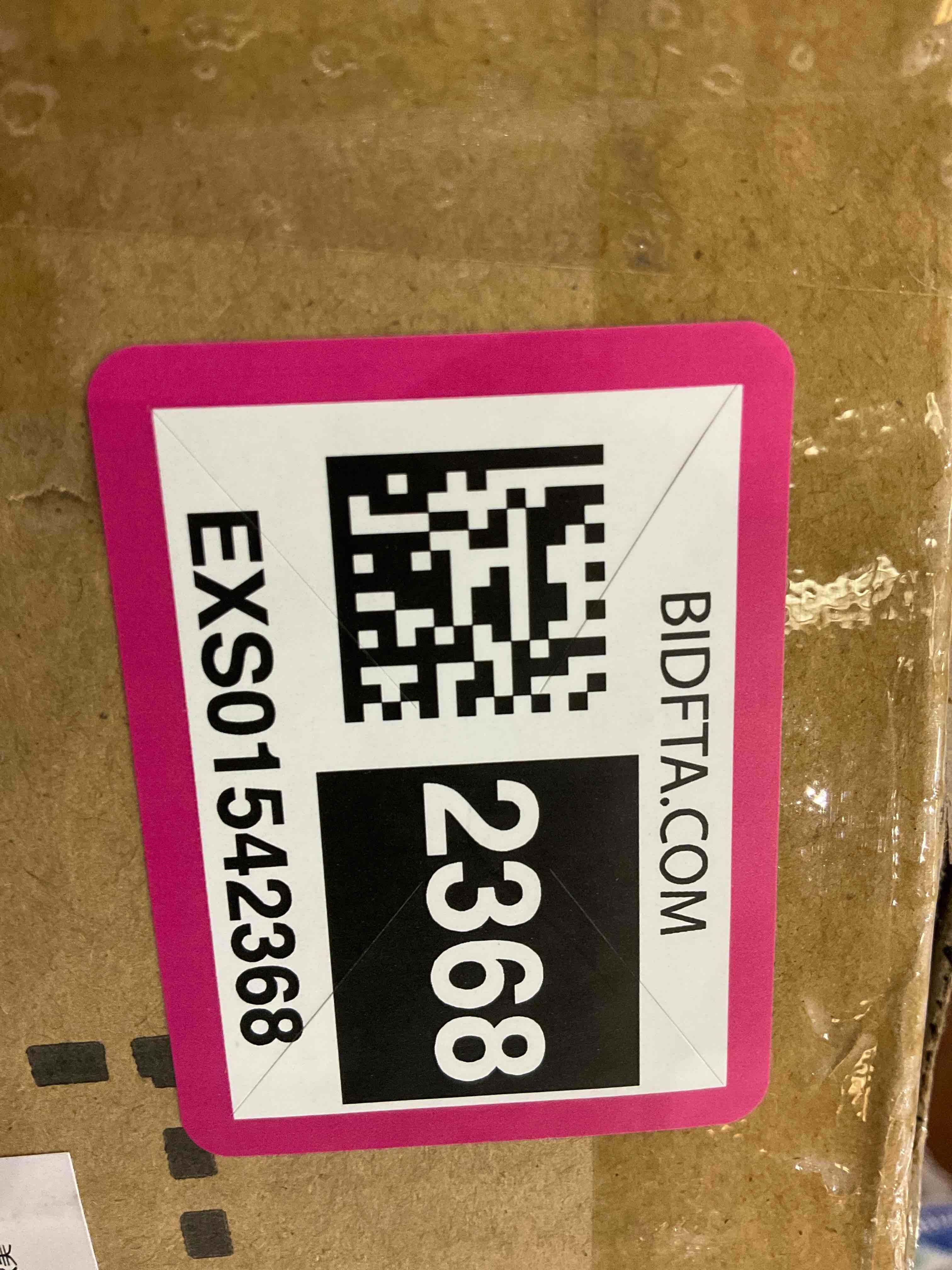 https://s3.amazonaws.com/lotting-images-prod/BargainHunt/EXS01542368_1715775939271.jpeg