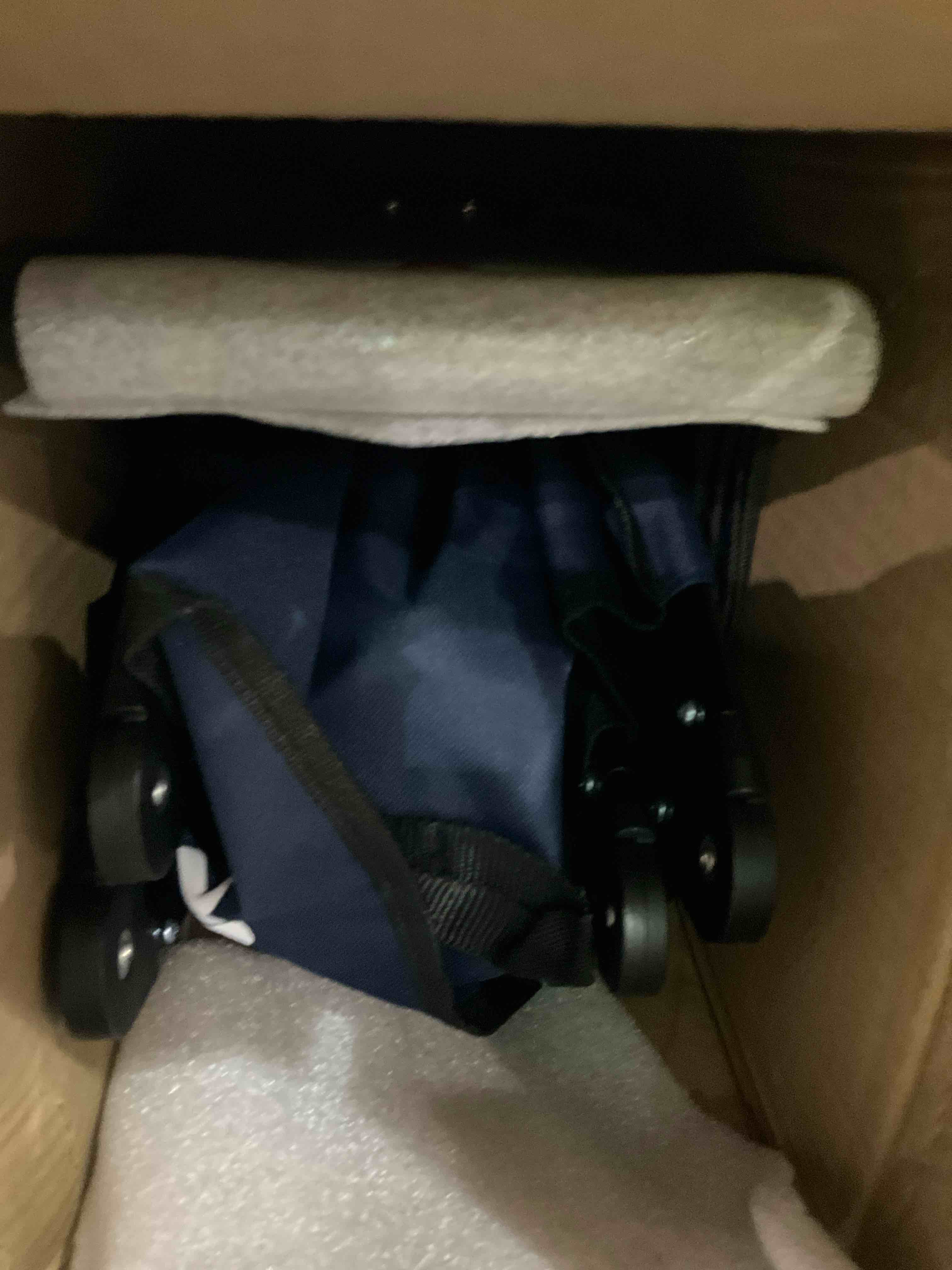 https://s3.amazonaws.com/lotting-images-prod/BargainHunt/EXS01542440_1715800159070.jpeg