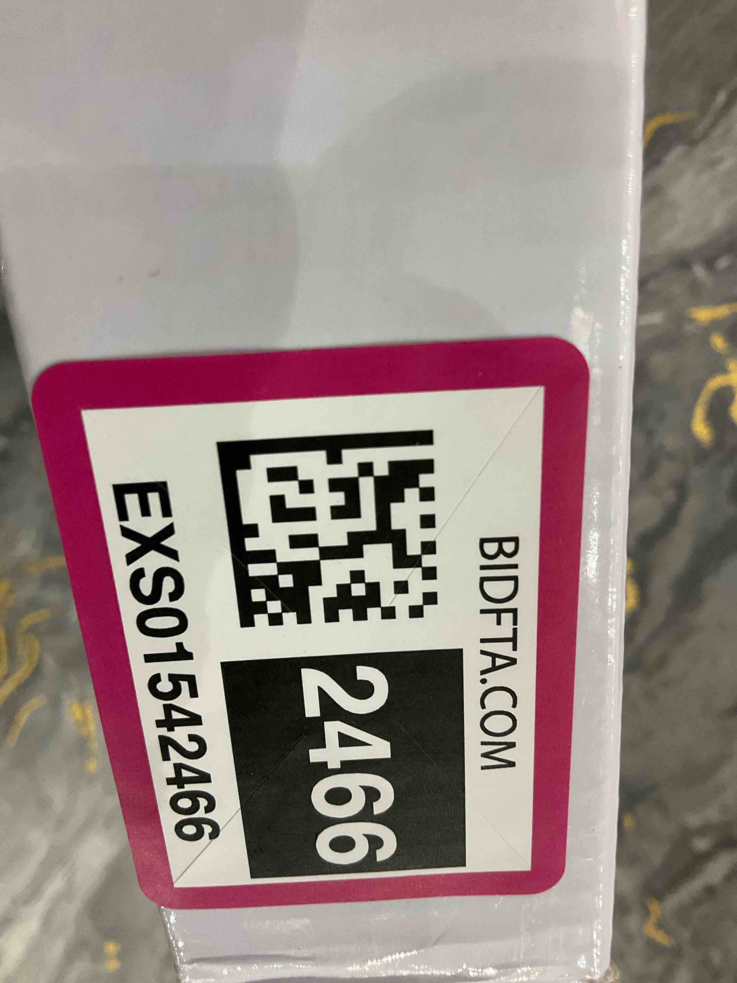 https://s3.amazonaws.com/lotting-images-prod/BargainHunt/EXS01542466_1715862394033.jpeg