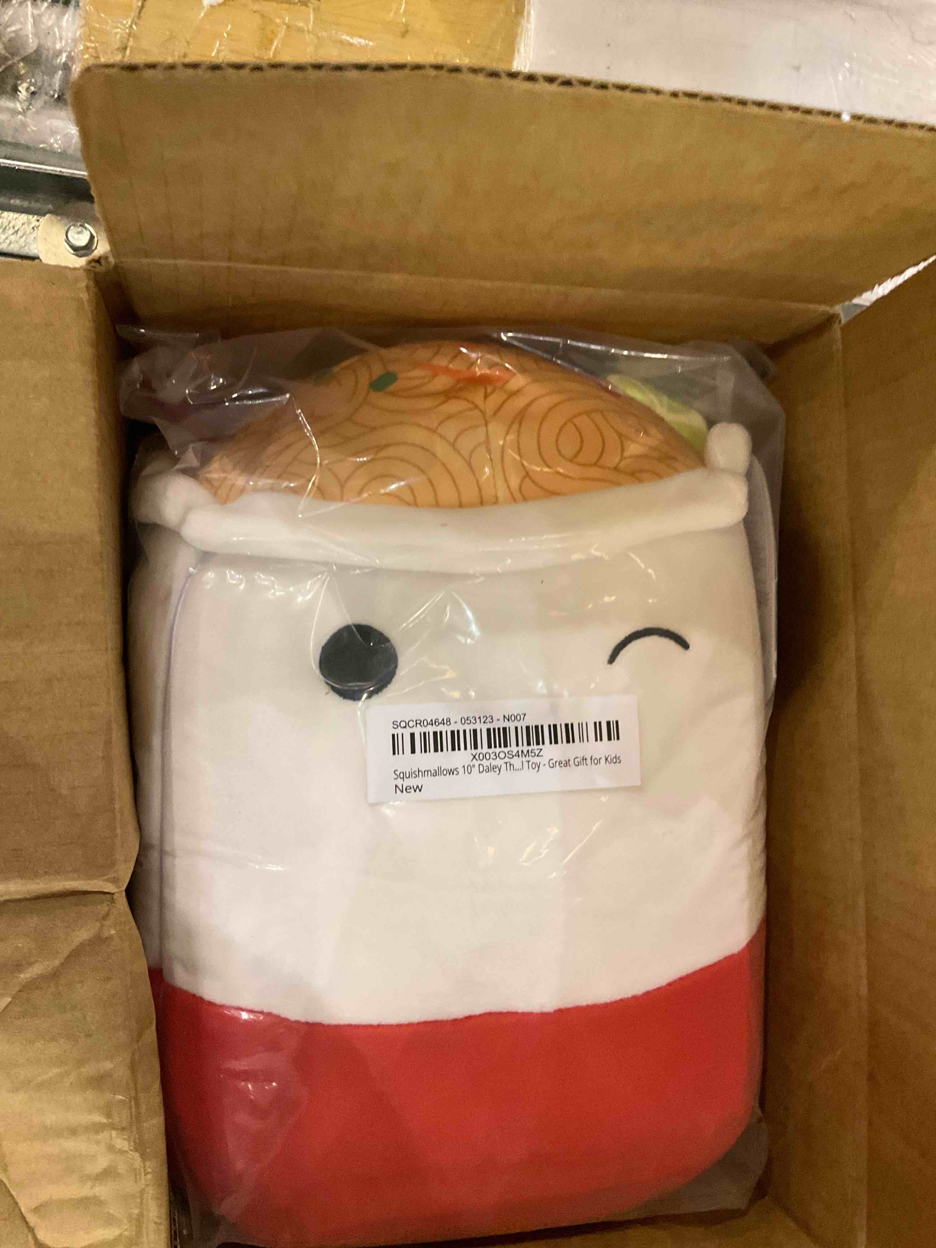 https://s3.amazonaws.com/lotting-images-prod/BargainHunt/EXS01542585_1715088550147.jpeg