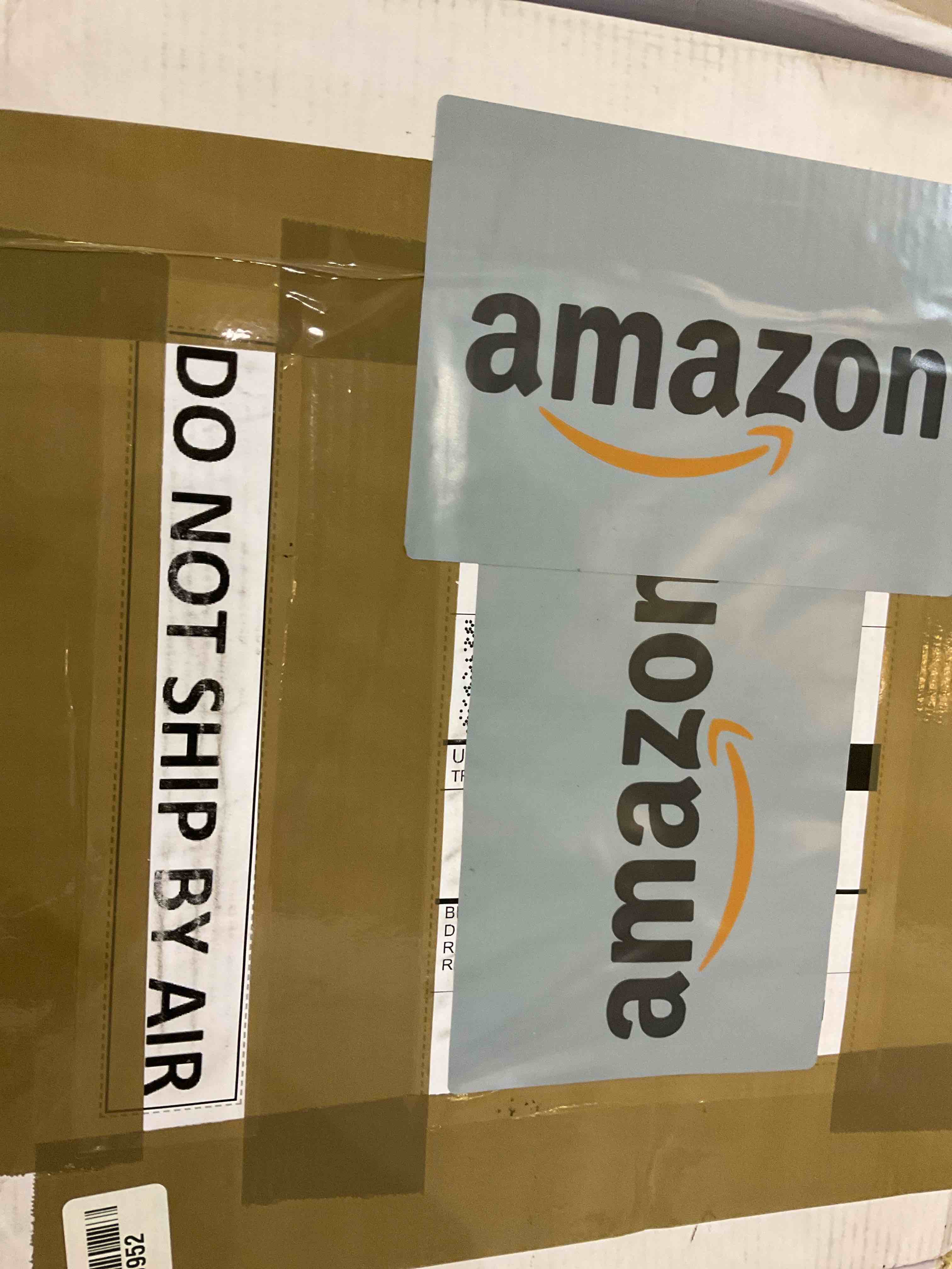 https://s3.amazonaws.com/lotting-images-prod/BargainHunt/EXS01542799_1715193164376.jpeg