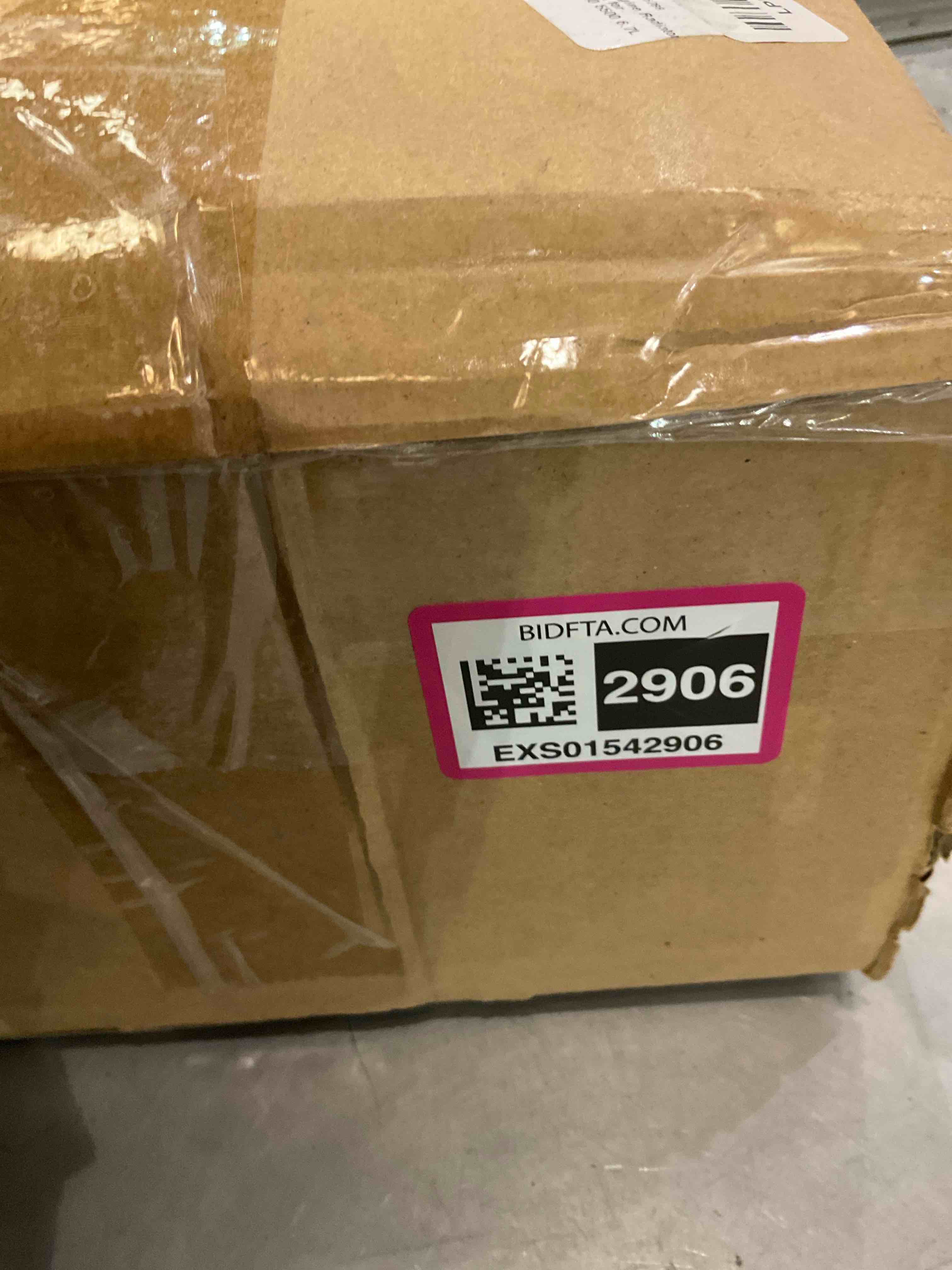 https://s3.amazonaws.com/lotting-images-prod/BargainHunt/EXS01542906_1715266399487.jpeg