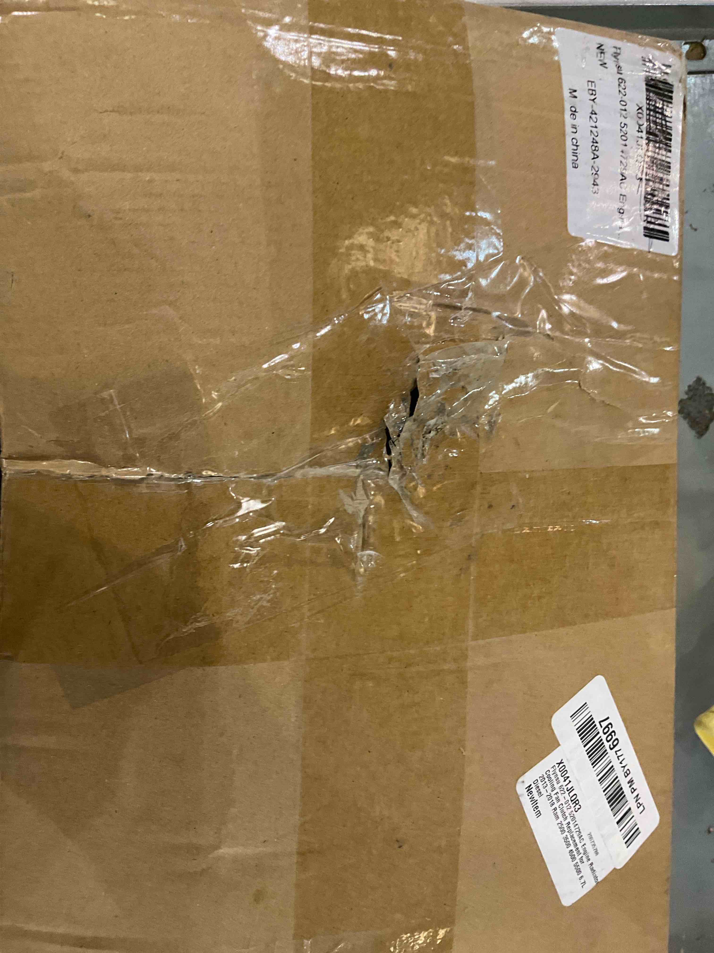 https://s3.amazonaws.com/lotting-images-prod/BargainHunt/EXS01542906_1715266401692.jpeg