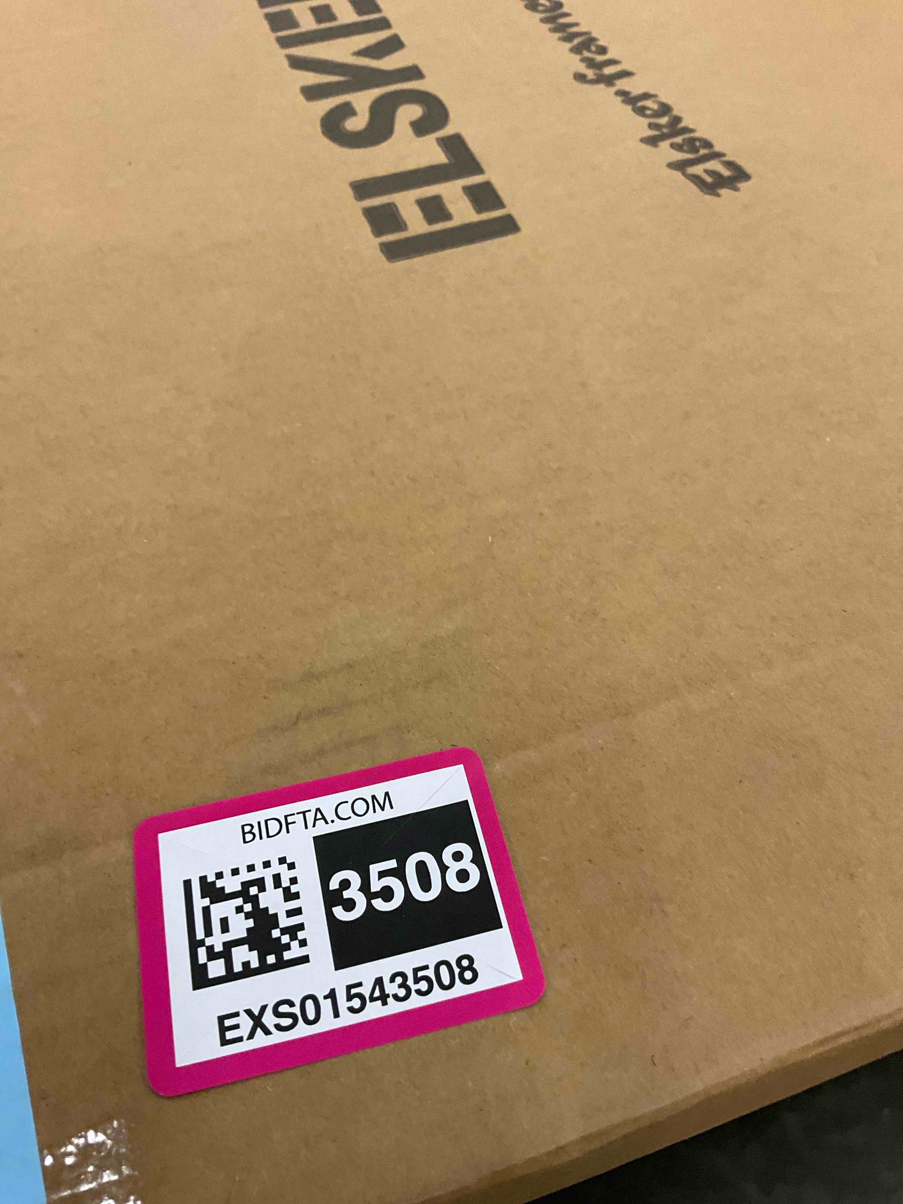https://s3.amazonaws.com/lotting-images-prod/BargainHunt/EXS01543508_1714483346264.jpeg