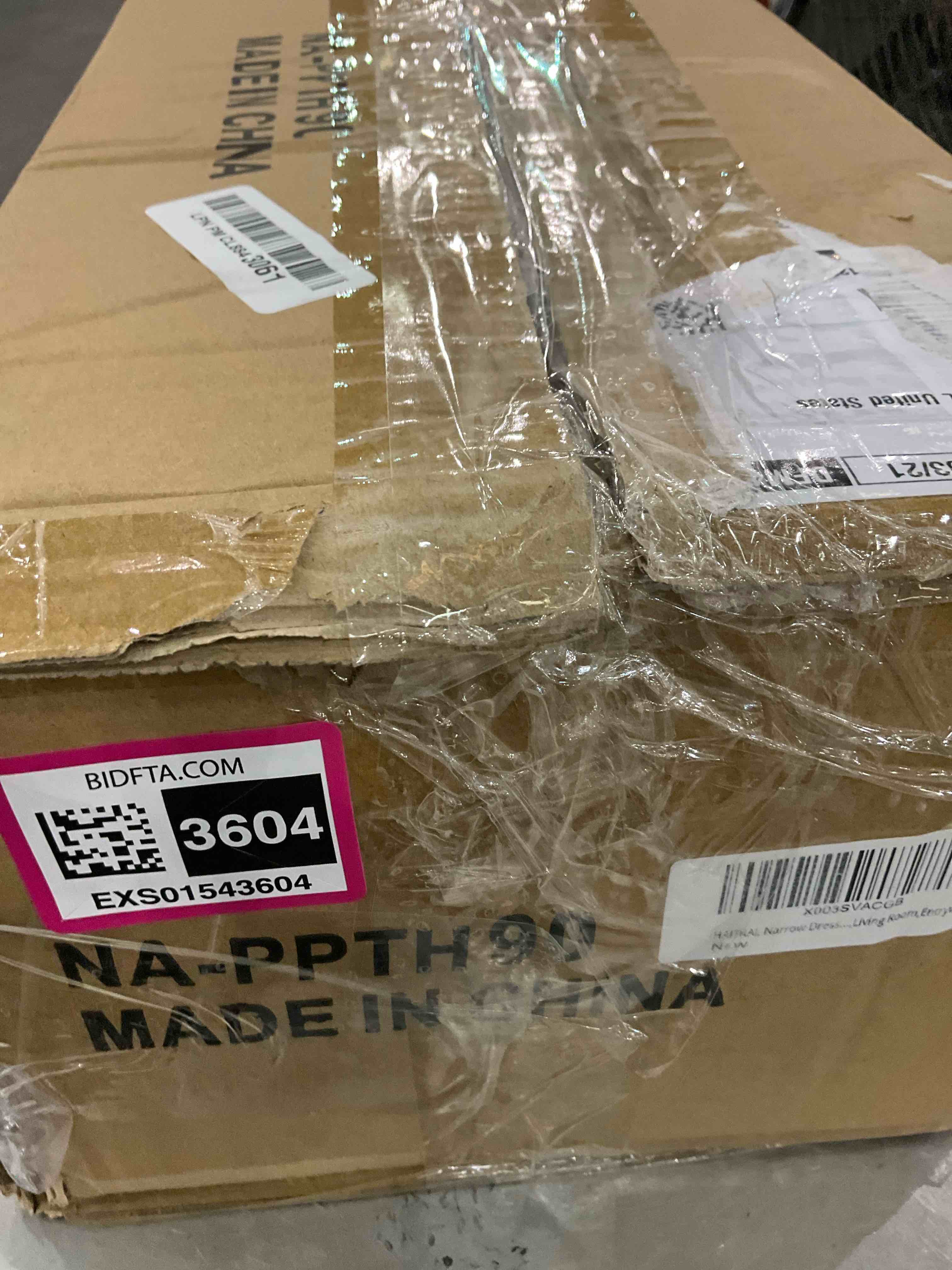 https://s3.amazonaws.com/lotting-images-prod/BargainHunt/EXS01543604_1714490469877.jpeg