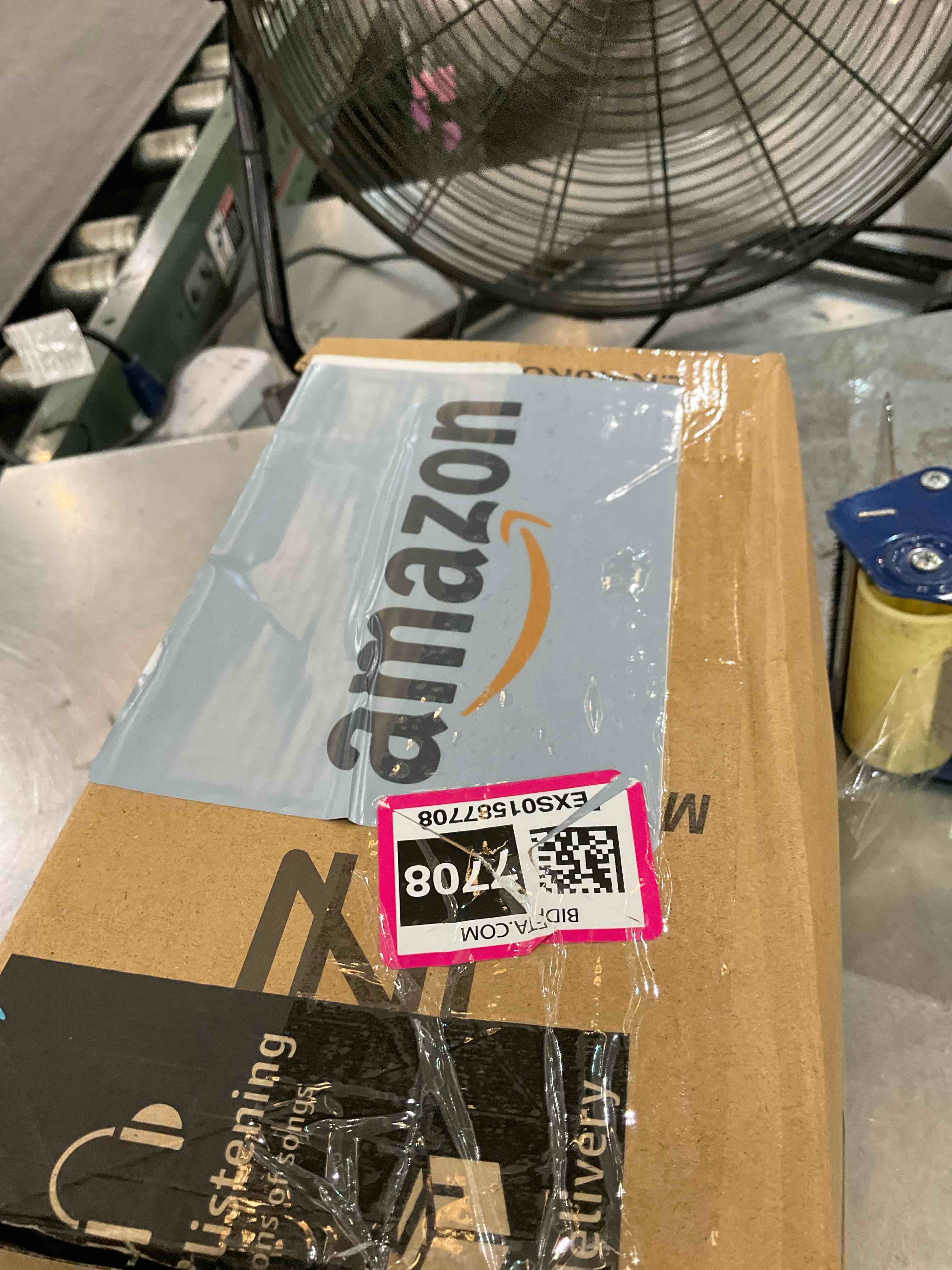 https://s3.amazonaws.com/lotting-images-prod/BargainHunt/EXS01543623_1714501130319.jpeg