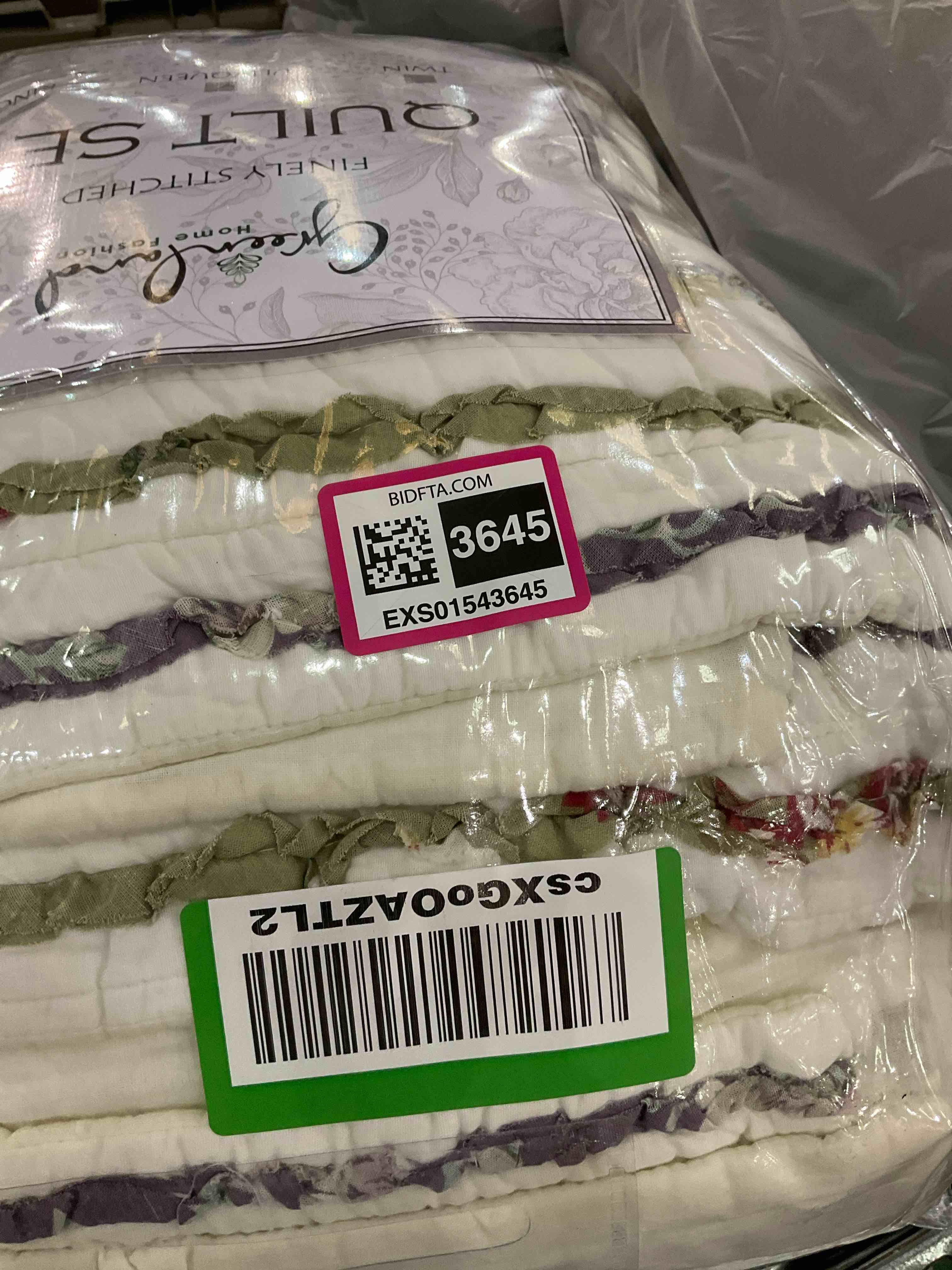 https://s3.amazonaws.com/lotting-images-prod/BargainHunt/EXS01543645_1714503490615.jpeg