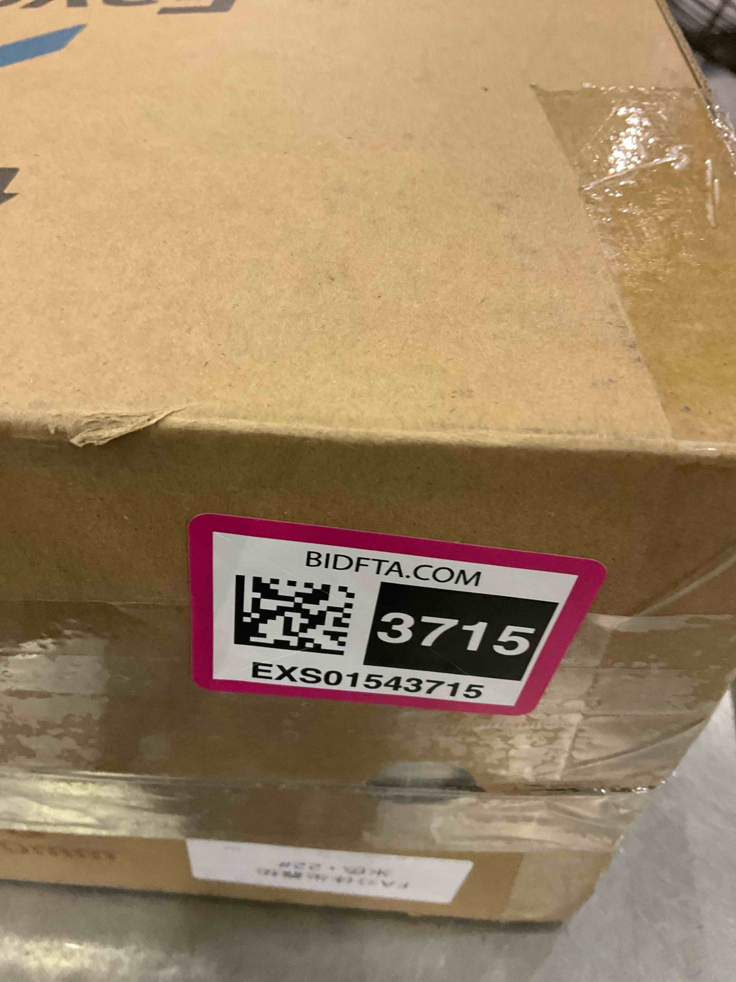 https://s3.amazonaws.com/lotting-images-prod/BargainHunt/EXS01543715_1714652840912.jpeg
