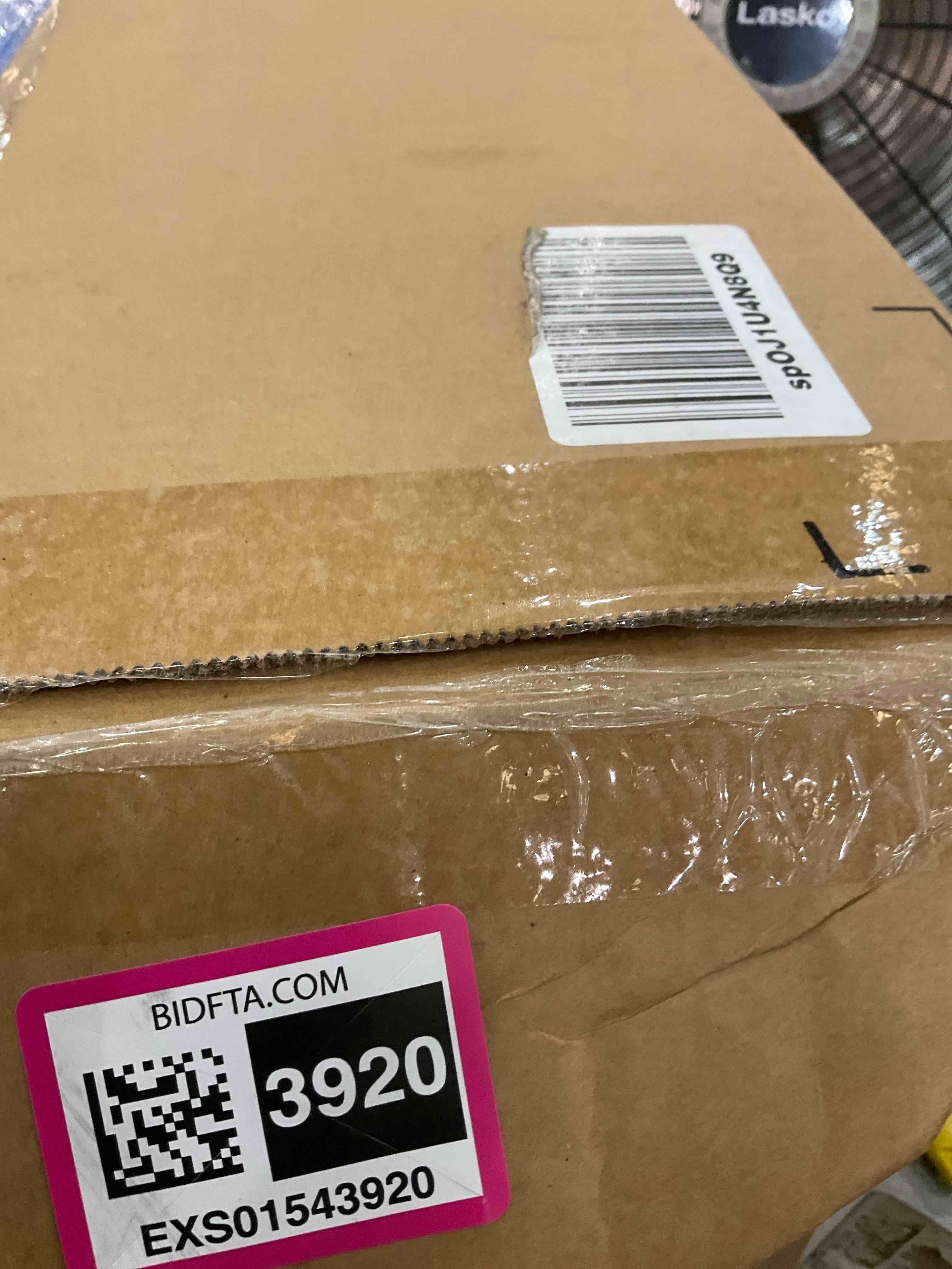 https://s3.amazonaws.com/lotting-images-prod/BargainHunt/EXS01543920_1714670973116.jpeg