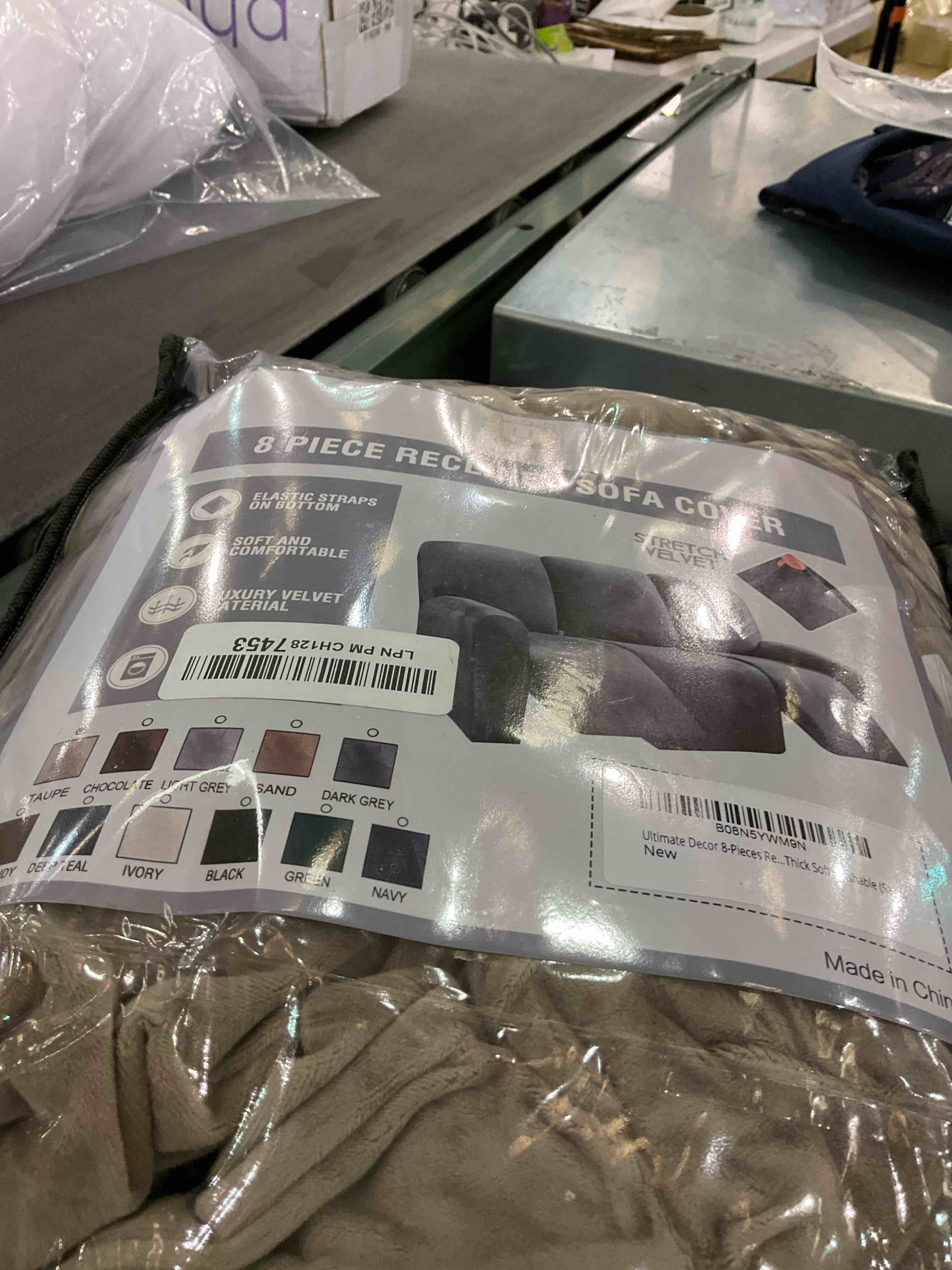 https://s3.amazonaws.com/lotting-images-prod/BargainHunt/EXS01544321_1715093155010.jpeg