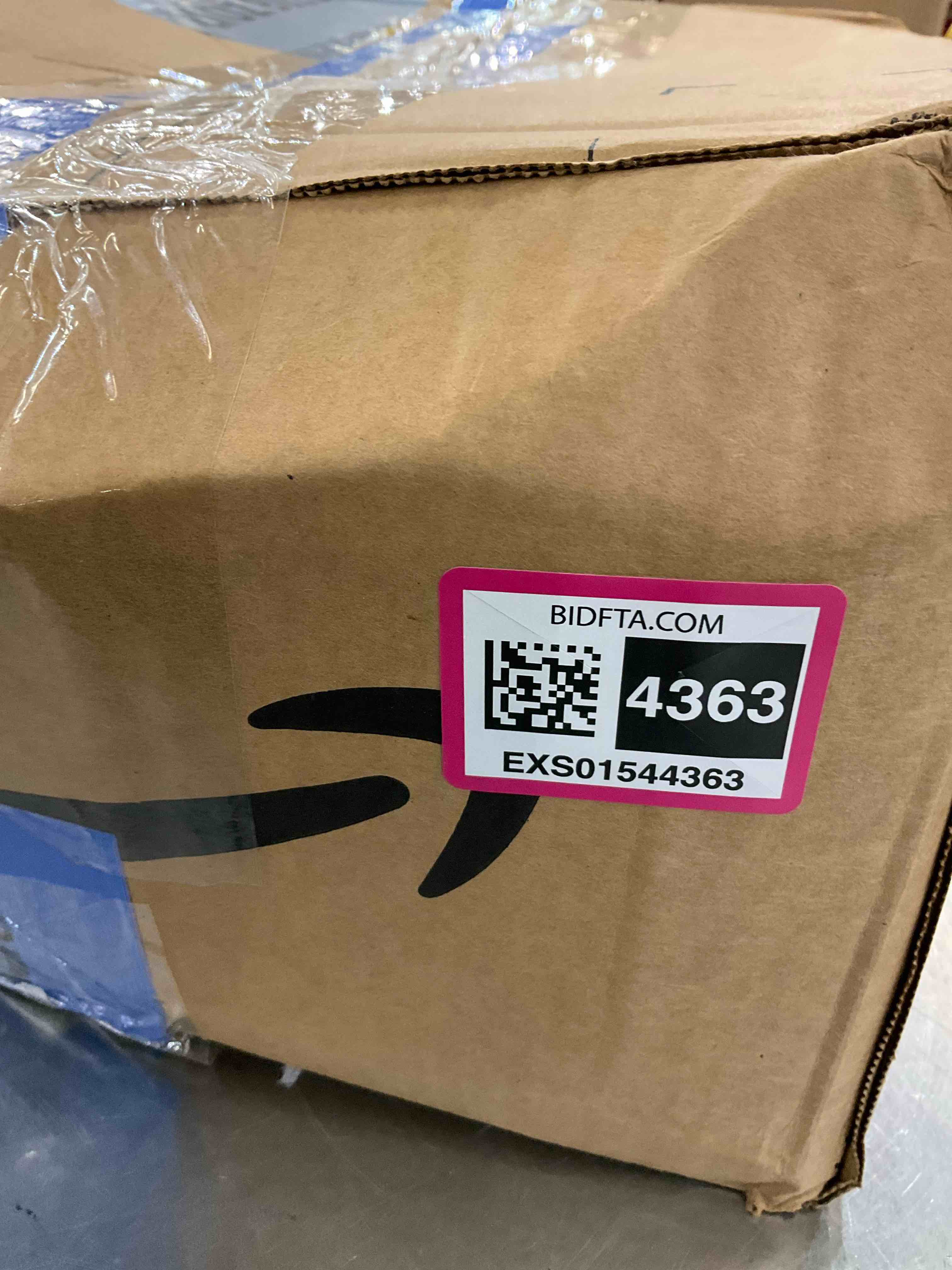 https://s3.amazonaws.com/lotting-images-prod/BargainHunt/EXS01544363_1715100610168.jpeg