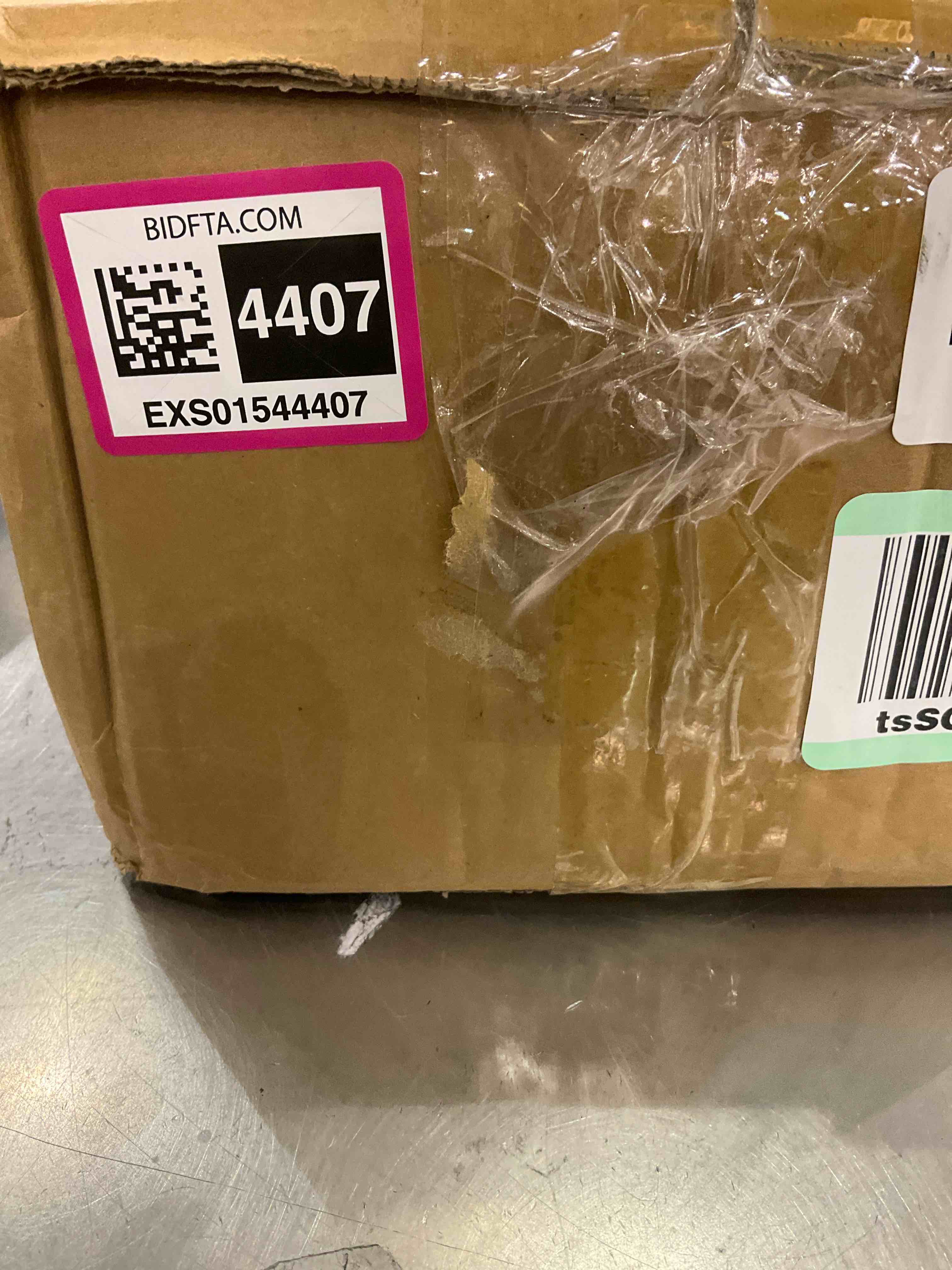 https://s3.amazonaws.com/lotting-images-prod/BargainHunt/EXS01544407_1715107506664.jpeg
