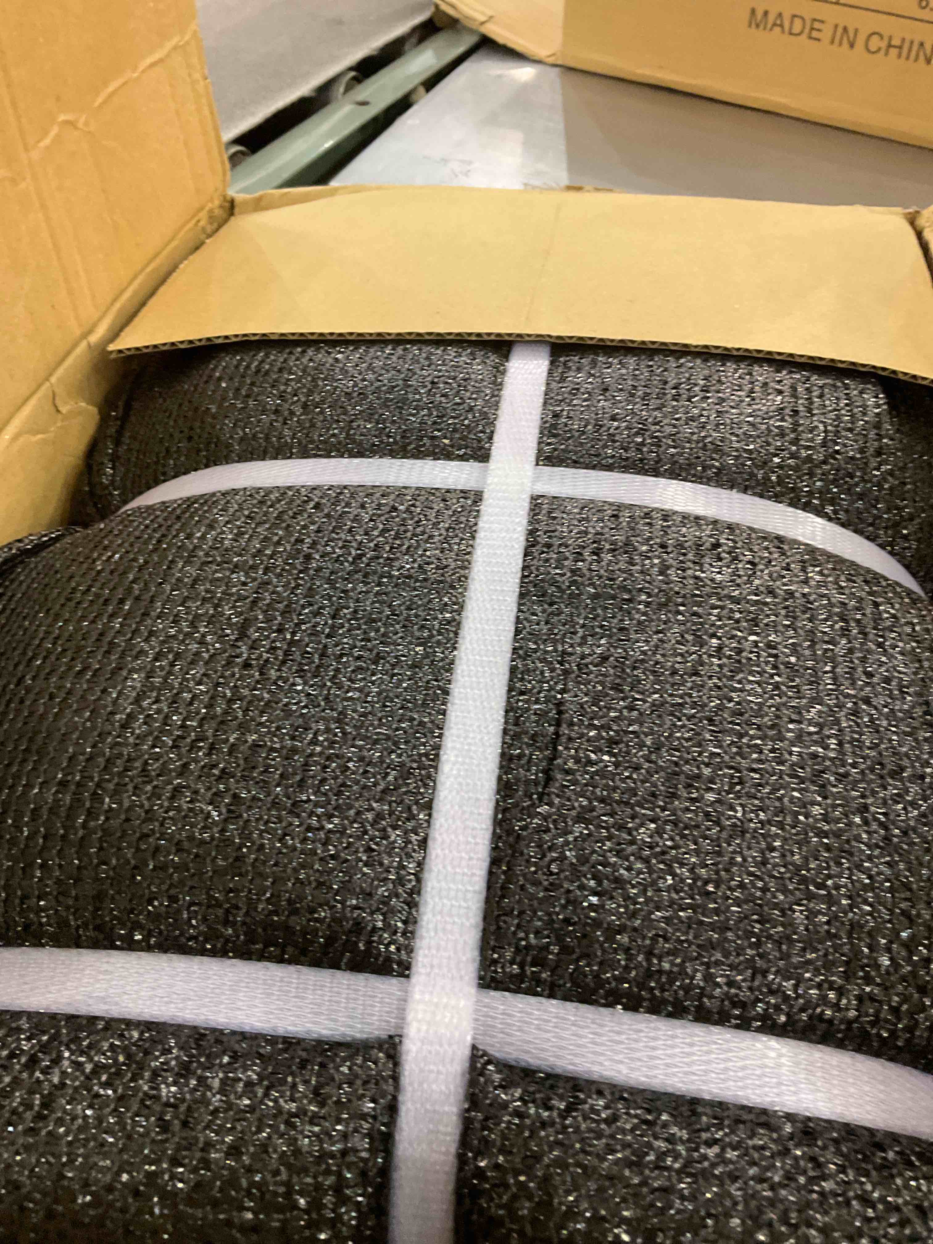 https://s3.amazonaws.com/lotting-images-prod/BargainHunt/EXS01544444_1715168196259.jpeg