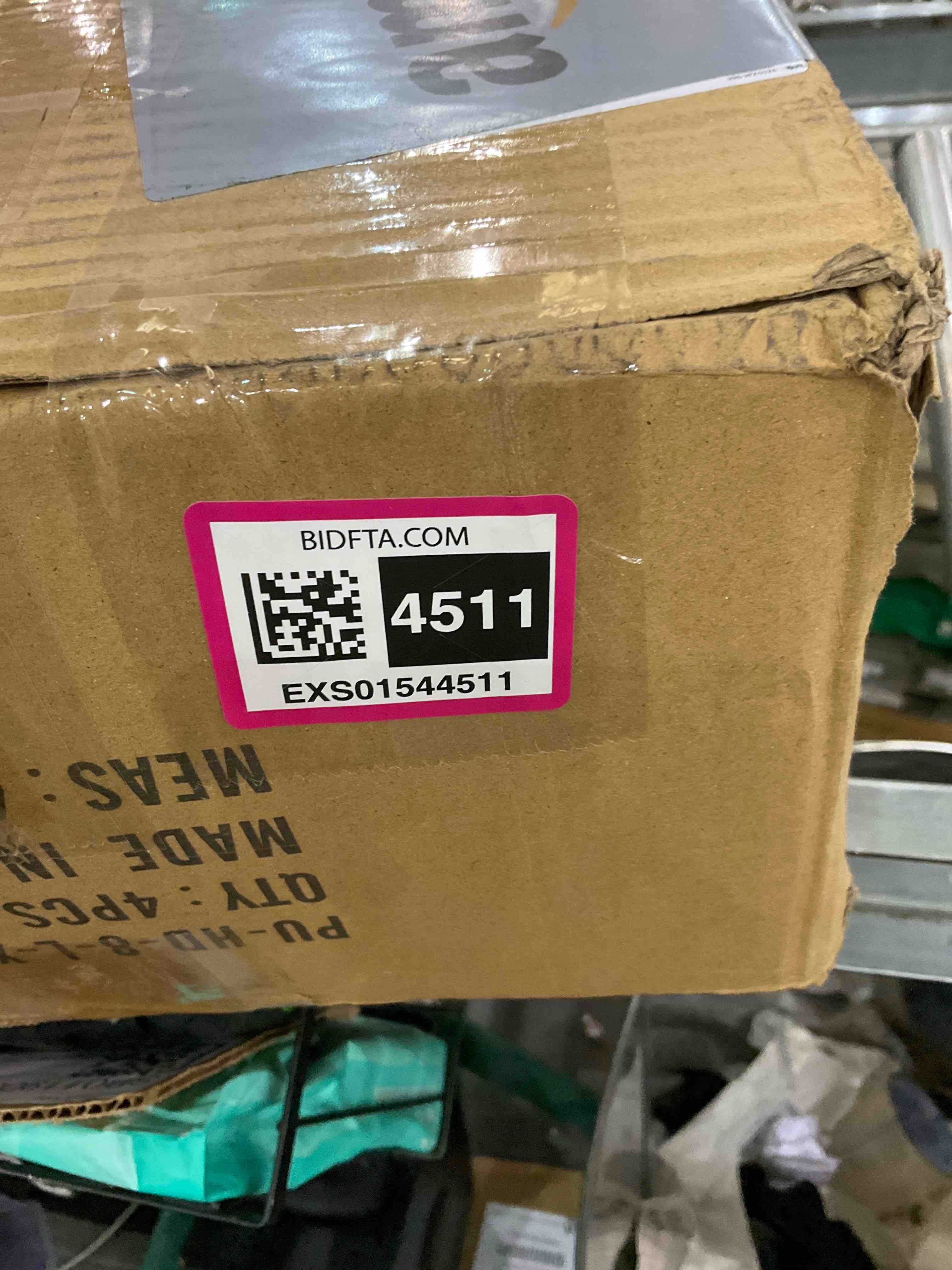https://s3.amazonaws.com/lotting-images-prod/BargainHunt/EXS01544511_1715003913907.jpeg