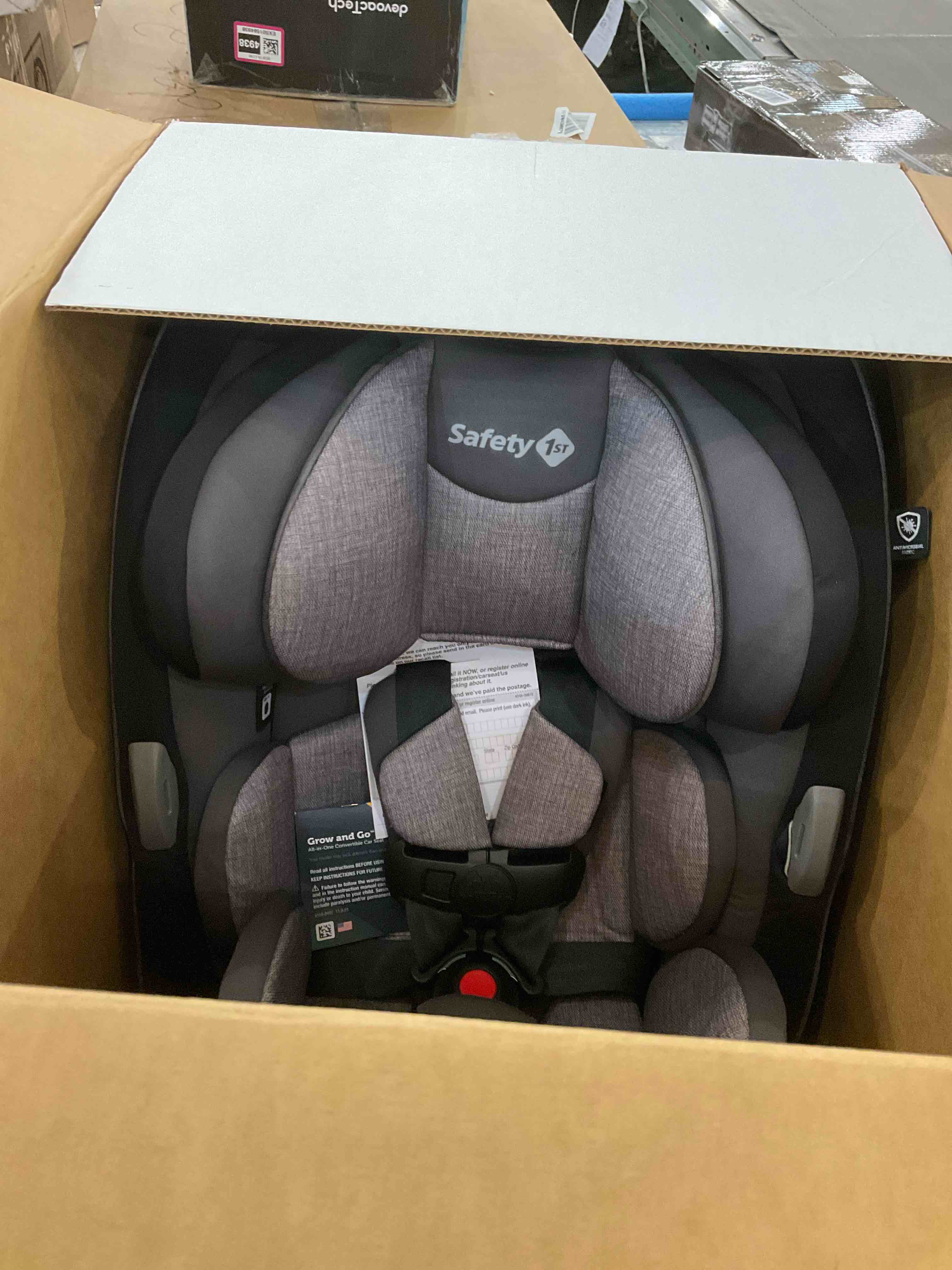 https://s3.amazonaws.com/lotting-images-prod/BargainHunt/EXS01544514_1715004690908.jpeg