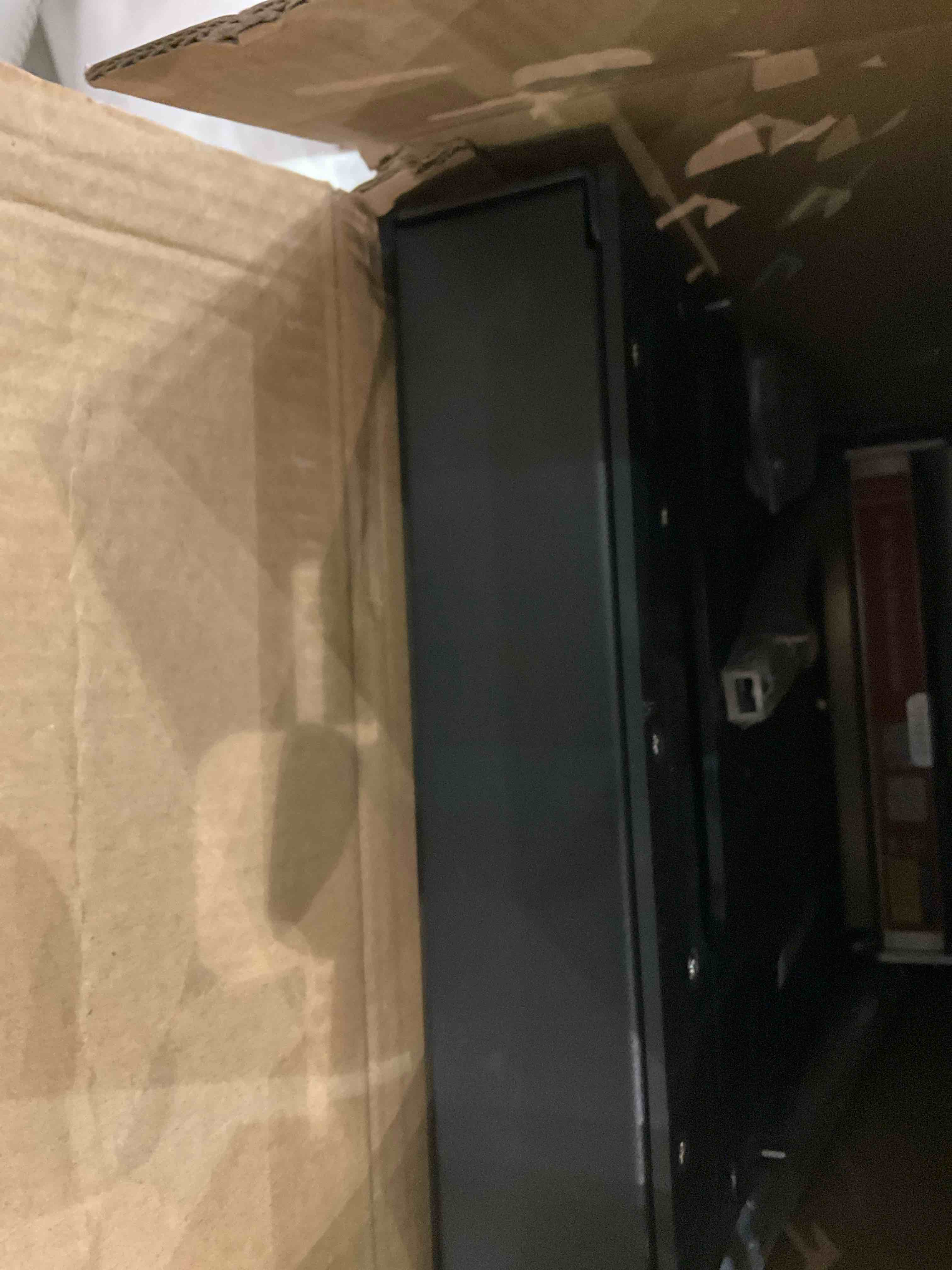 https://s3.amazonaws.com/lotting-images-prod/BargainHunt/EXS01545152_1714737037993.jpeg