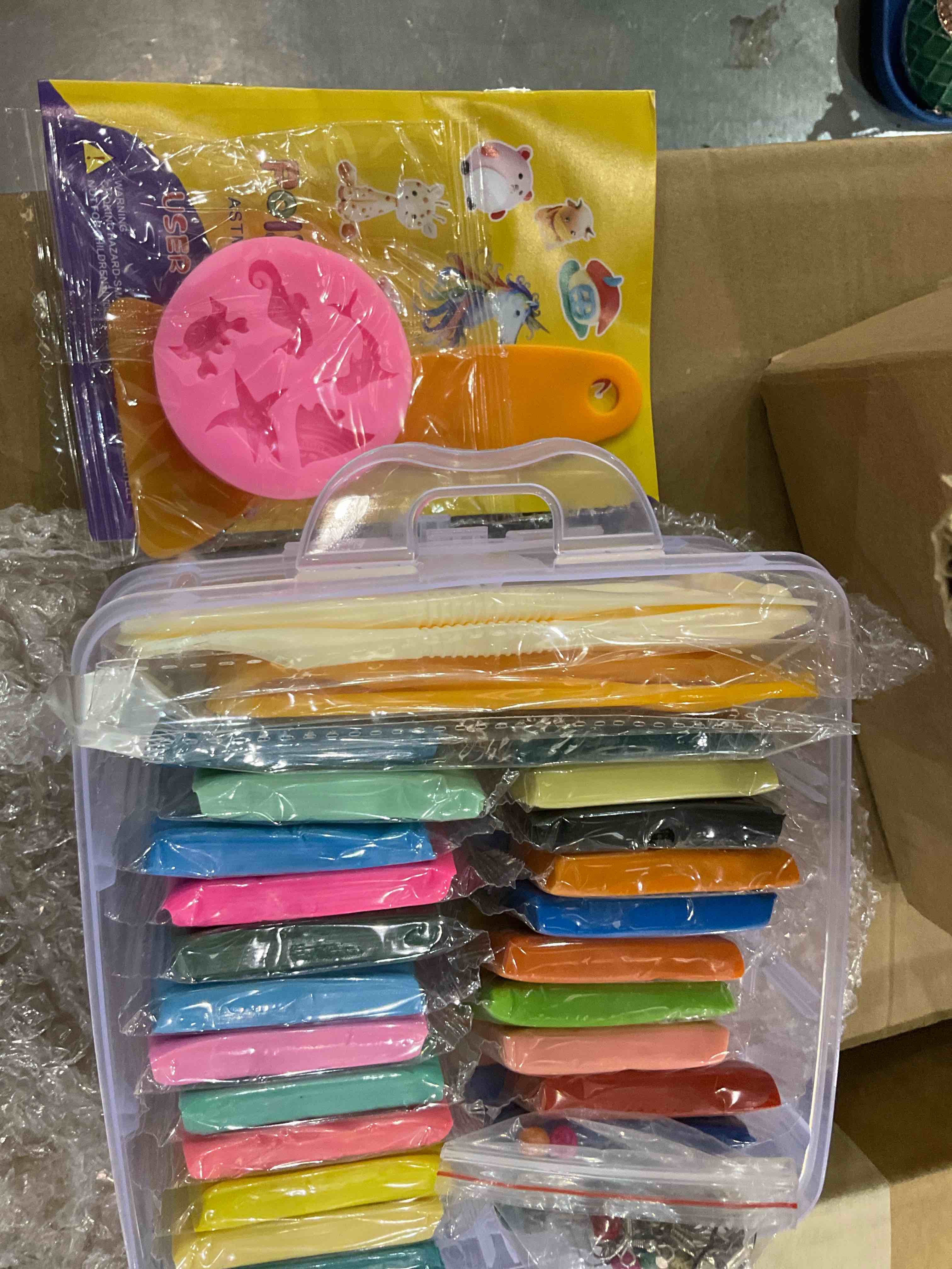 https://s3.amazonaws.com/lotting-images-prod/BargainHunt/EXS01545168_1714739755056.jpeg