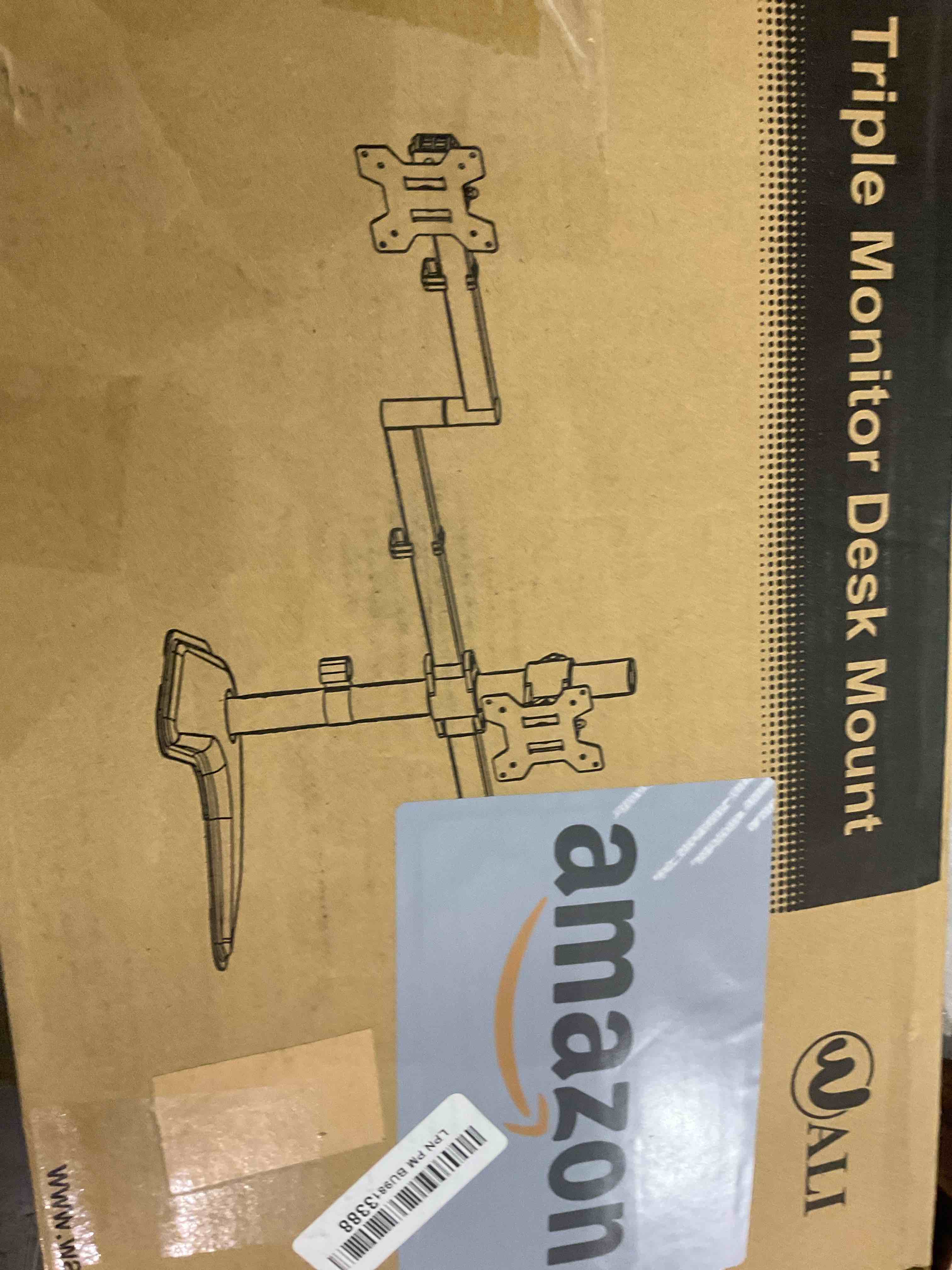 https://s3.amazonaws.com/lotting-images-prod/BargainHunt/EXS01545308_1714997327342.jpeg