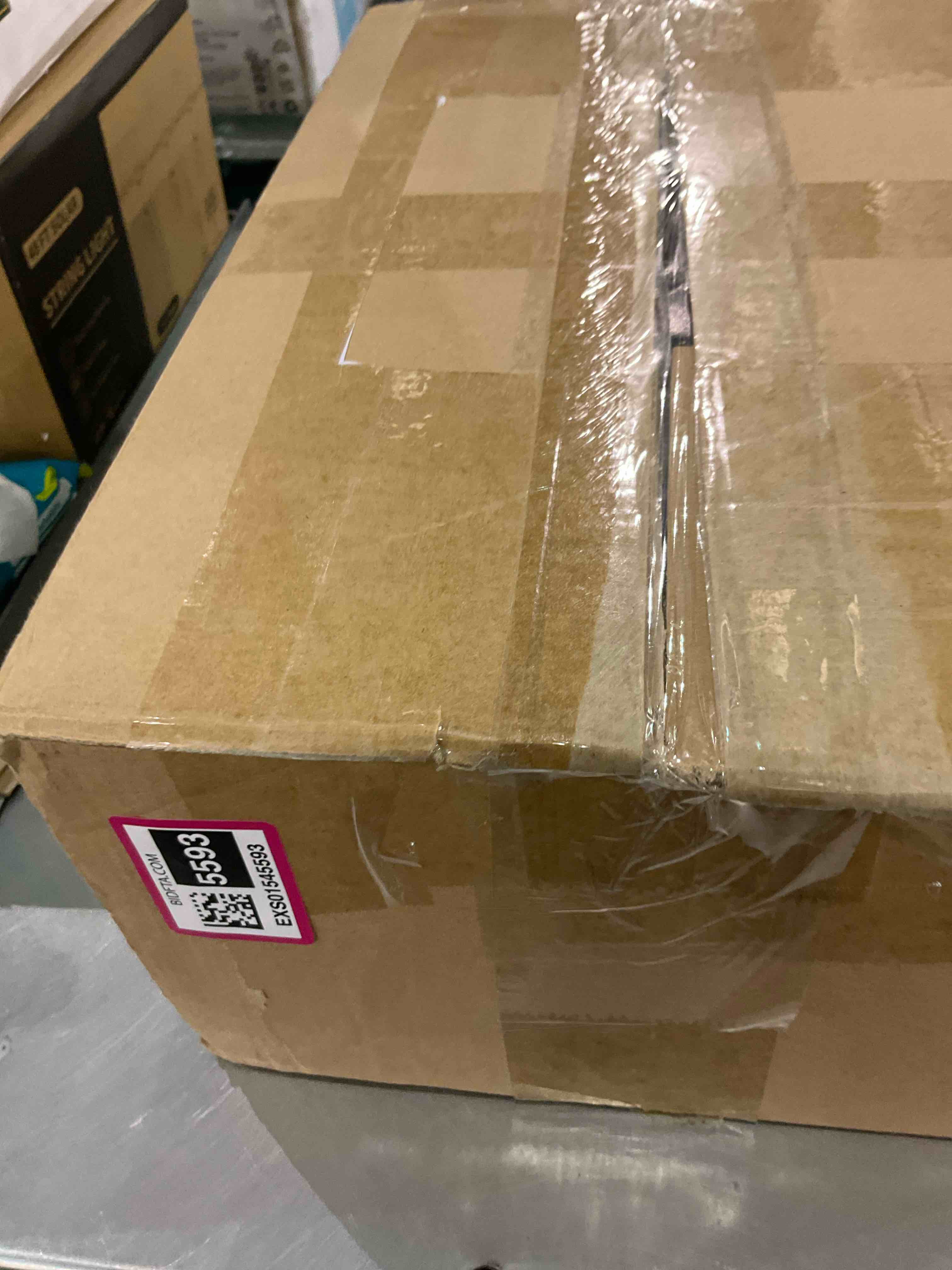 https://s3.amazonaws.com/lotting-images-prod/BargainHunt/EXS01545593_1714996929082.jpeg