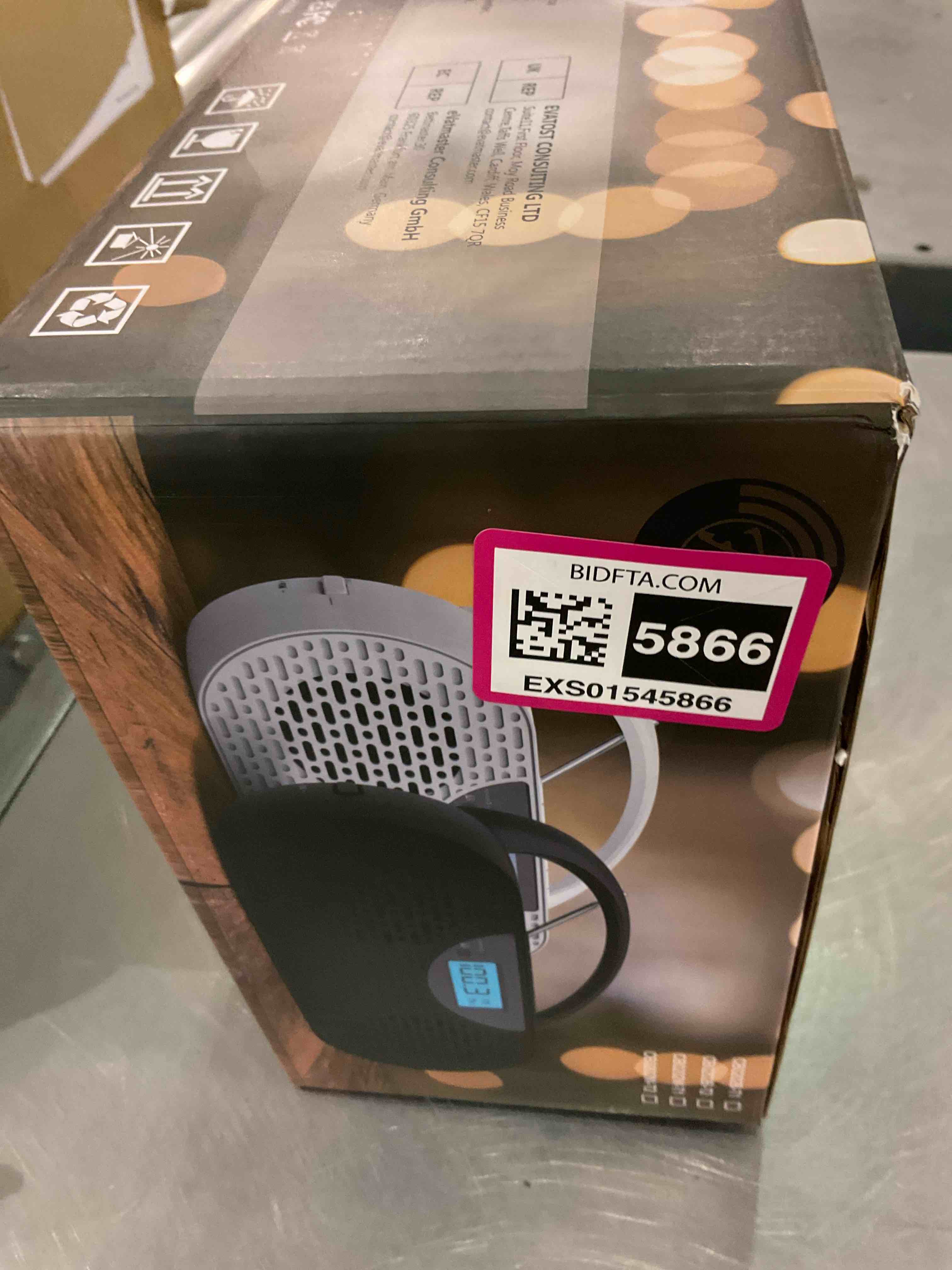 https://s3.amazonaws.com/lotting-images-prod/BargainHunt/EXS01545866_1715256135218.jpeg