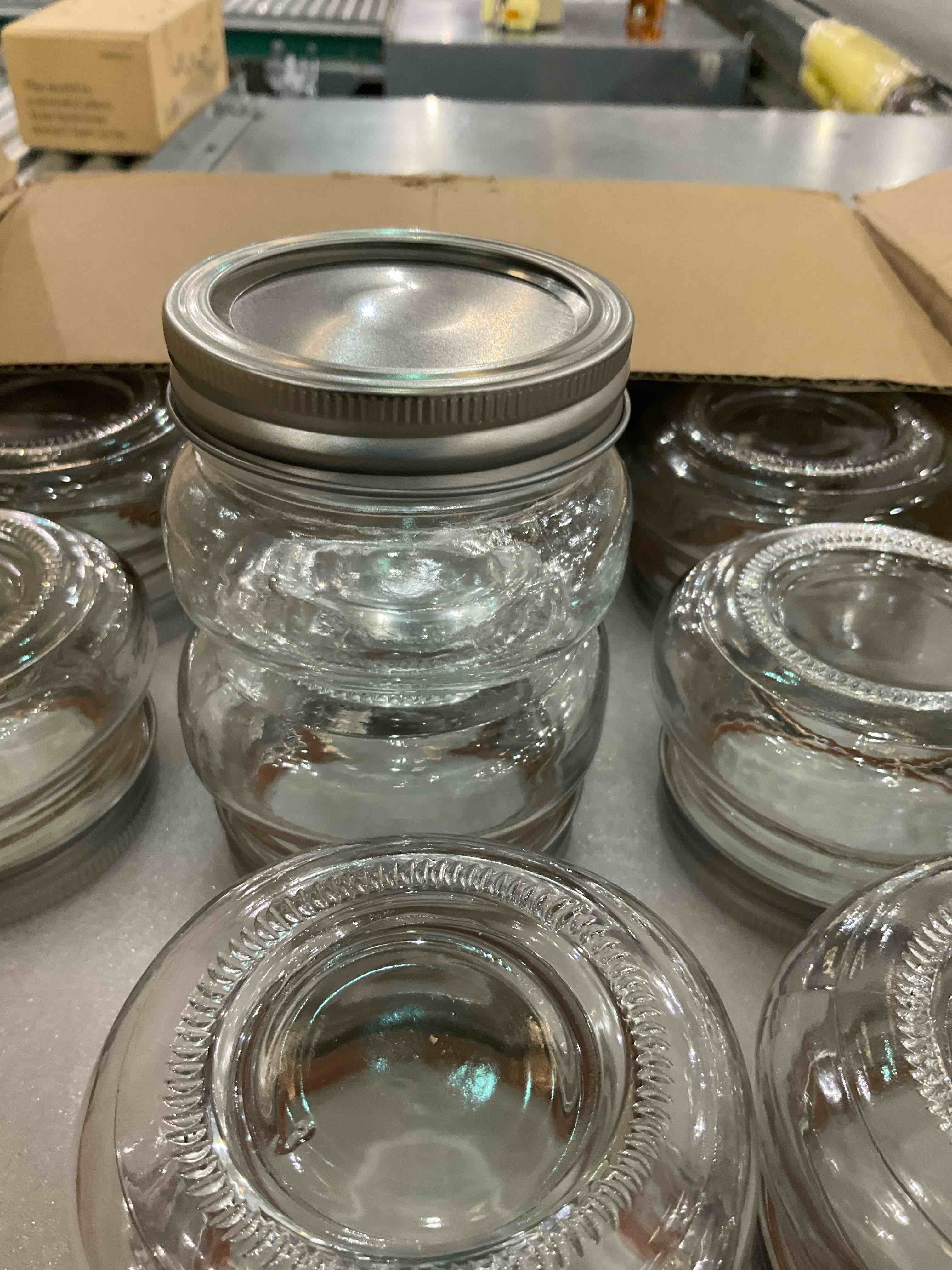 https://s3.amazonaws.com/lotting-images-prod/BargainHunt/EXS01545880_1715266119362.jpeg