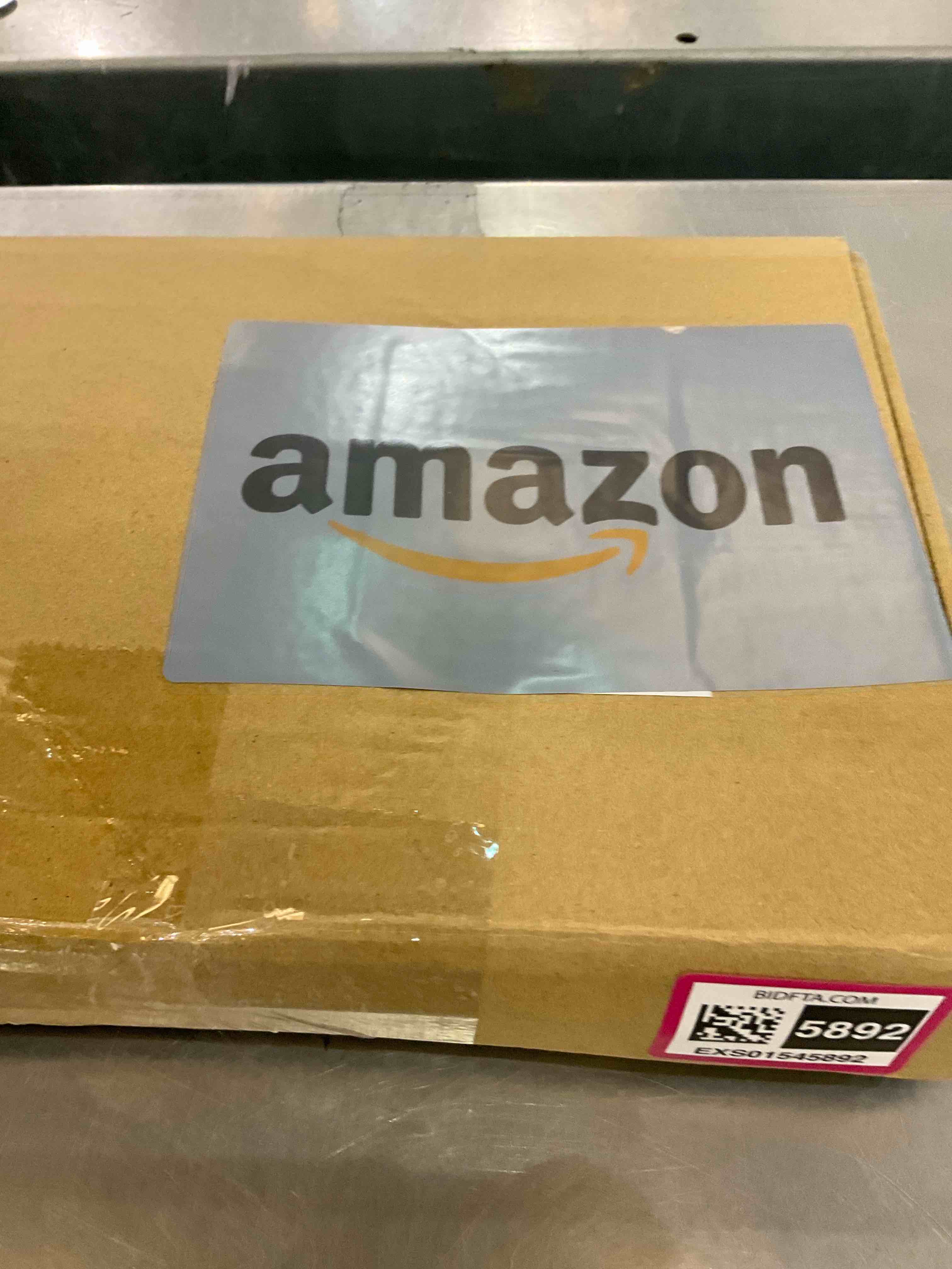 https://s3.amazonaws.com/lotting-images-prod/BargainHunt/EXS01545892_1715267185761.jpeg