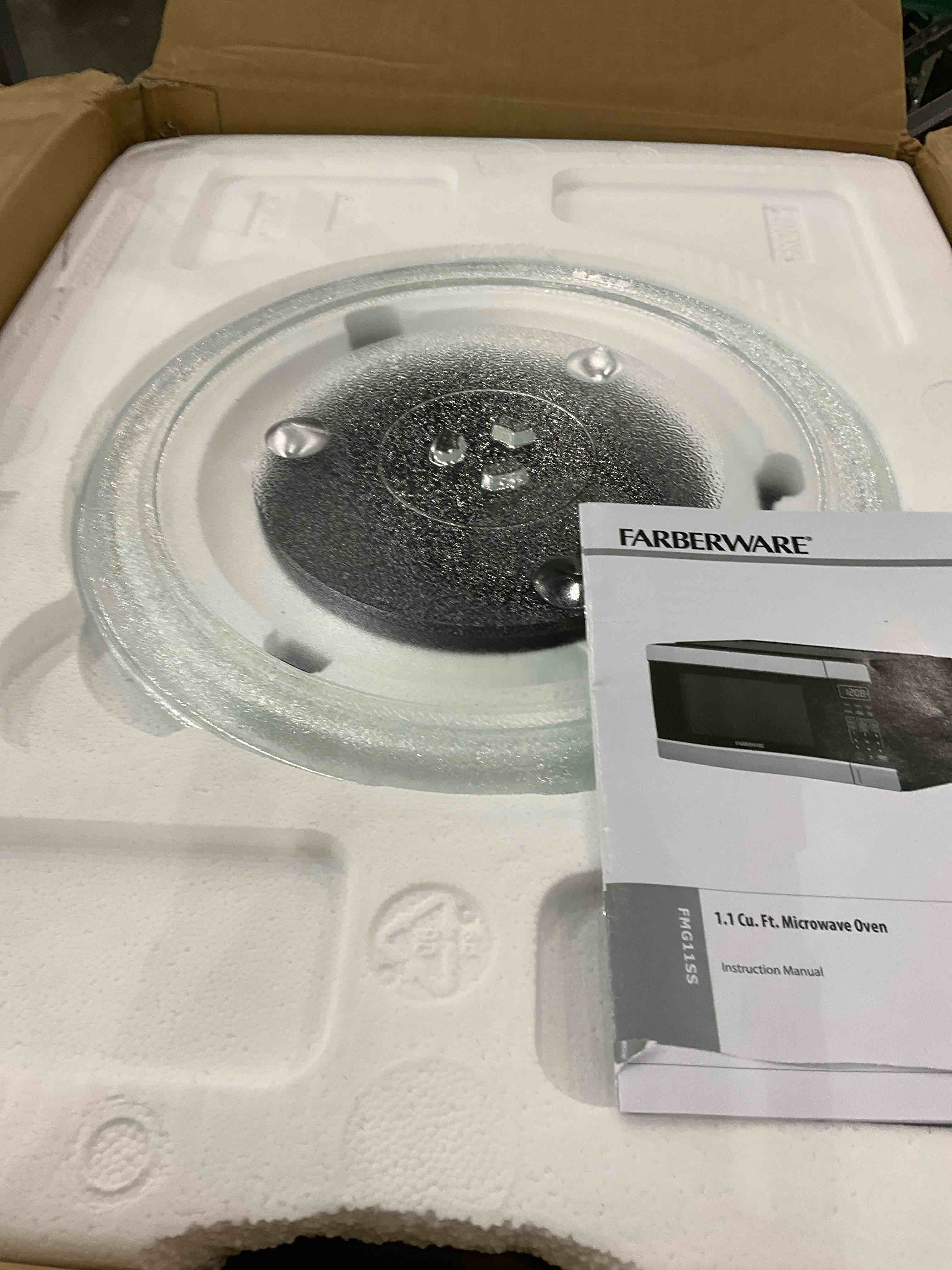 https://s3.amazonaws.com/lotting-images-prod/BargainHunt/EXS01545962_1715339887094.jpeg