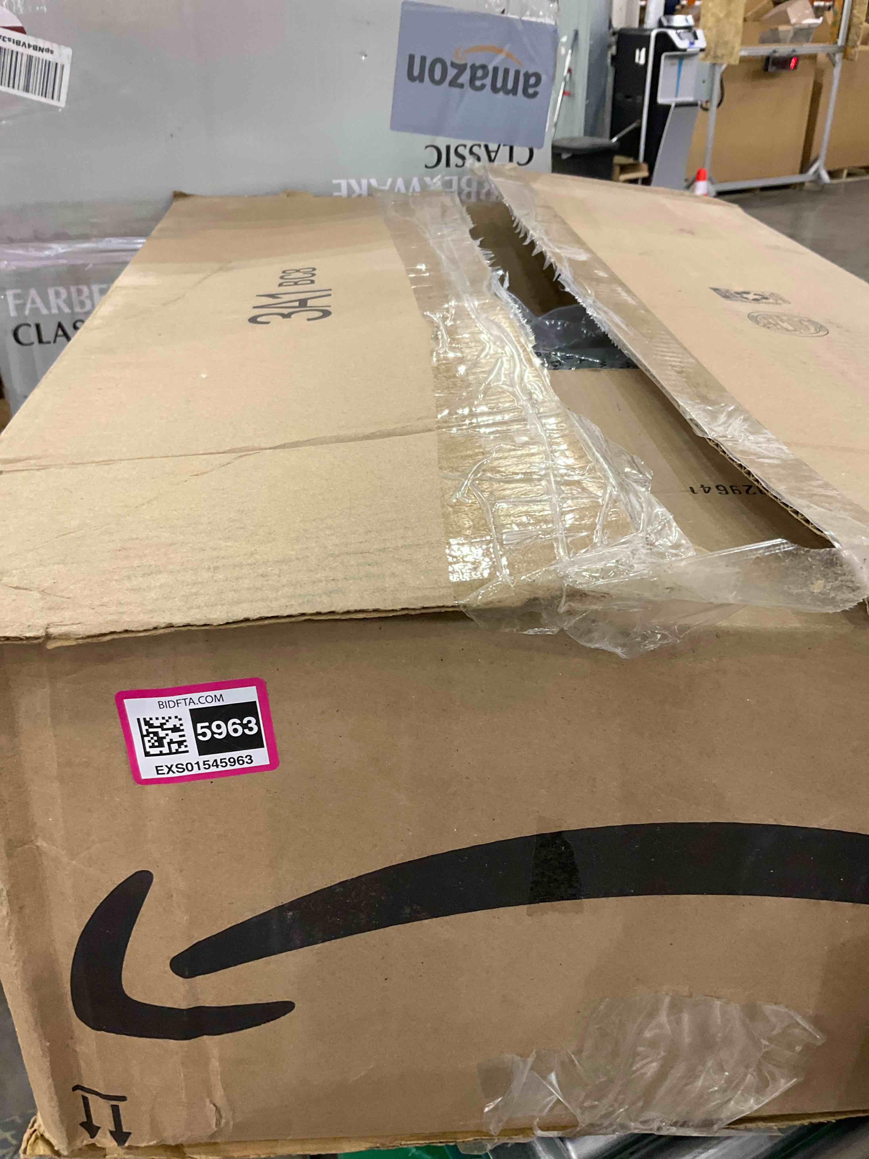 https://s3.amazonaws.com/lotting-images-prod/BargainHunt/EXS01545963_1715339748148.jpeg
