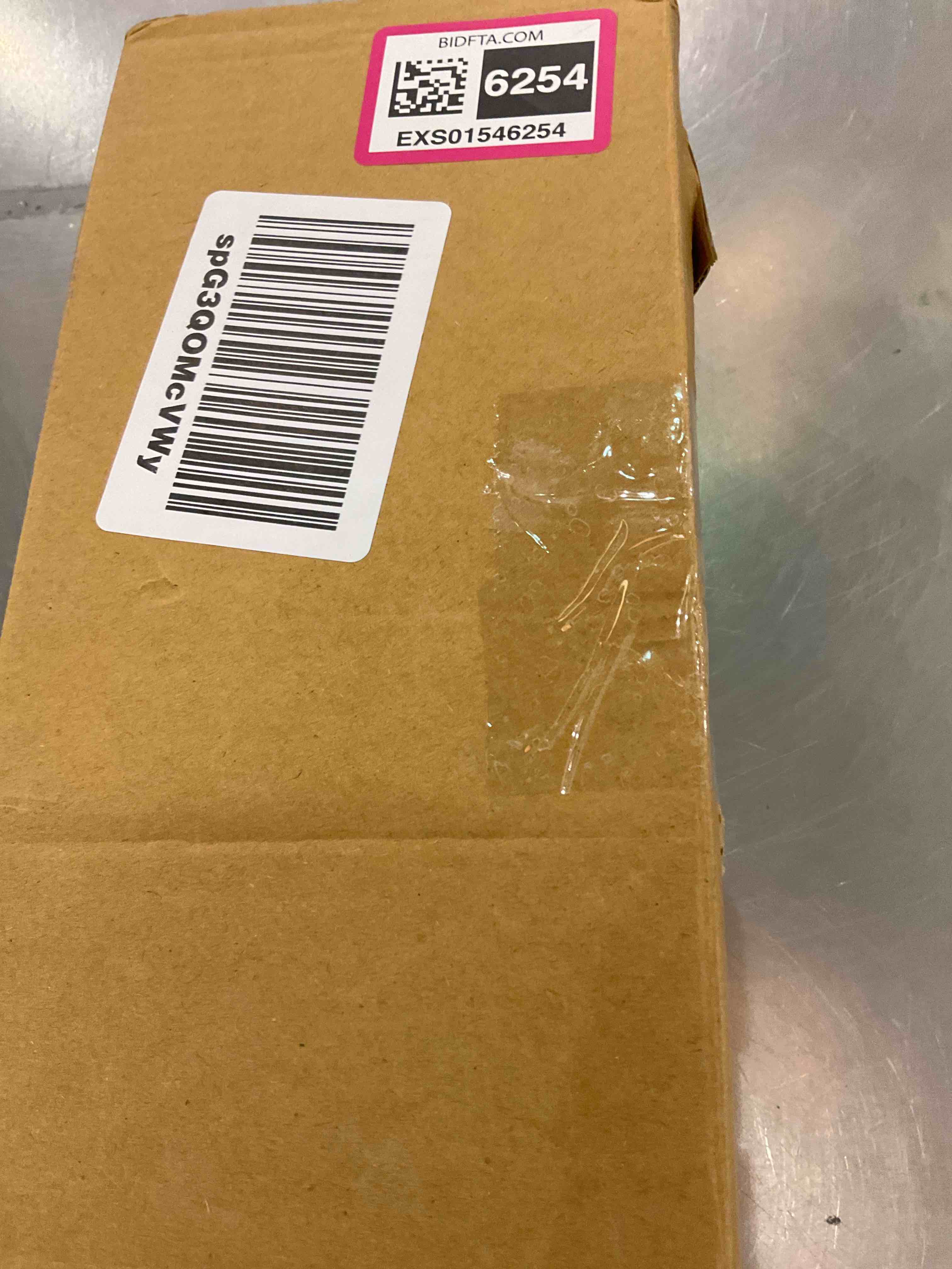 https://s3.amazonaws.com/lotting-images-prod/BargainHunt/EXS01546254_1714570895079.jpeg
