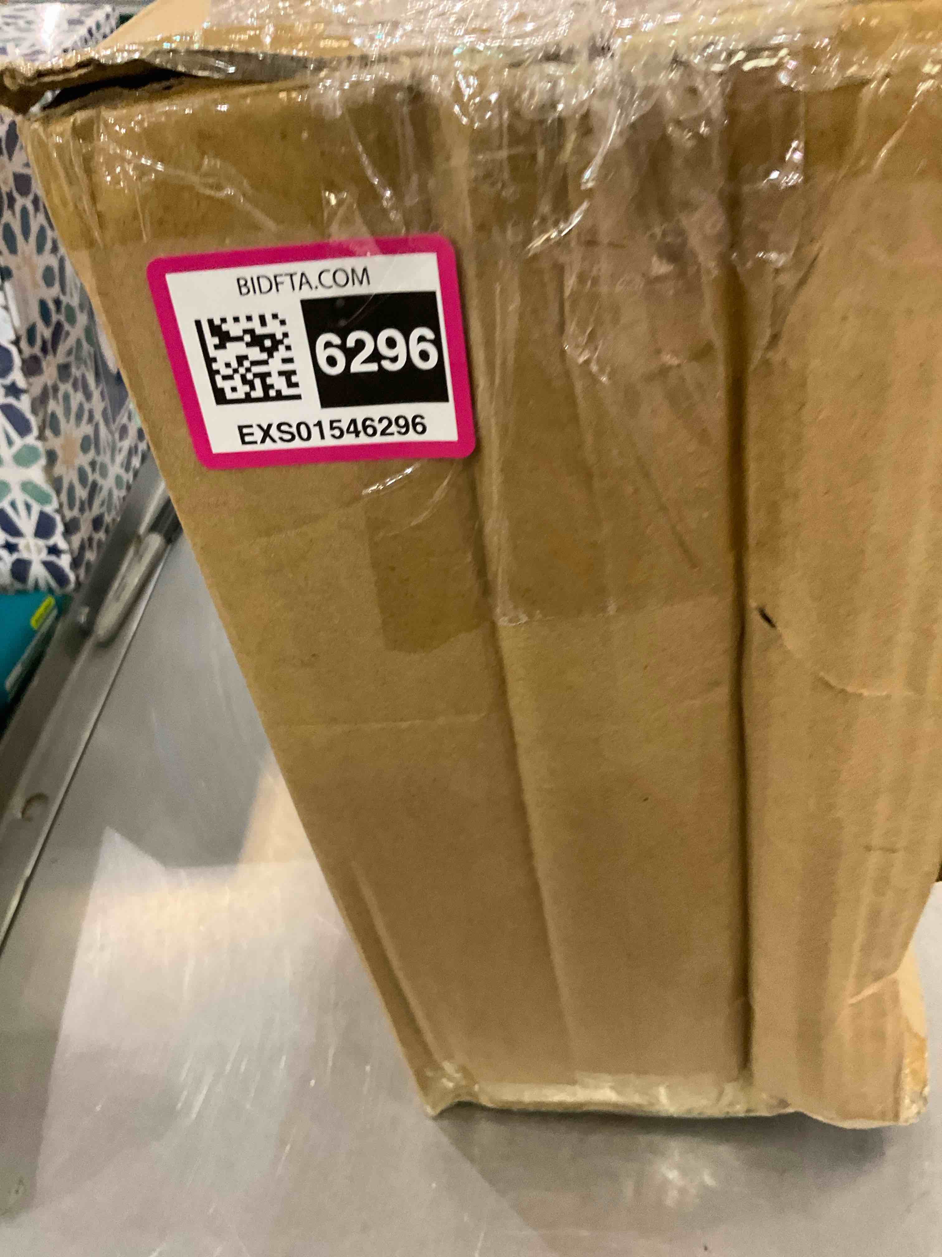 https://s3.amazonaws.com/lotting-images-prod/BargainHunt/EXS01546296_1714575914023.jpeg