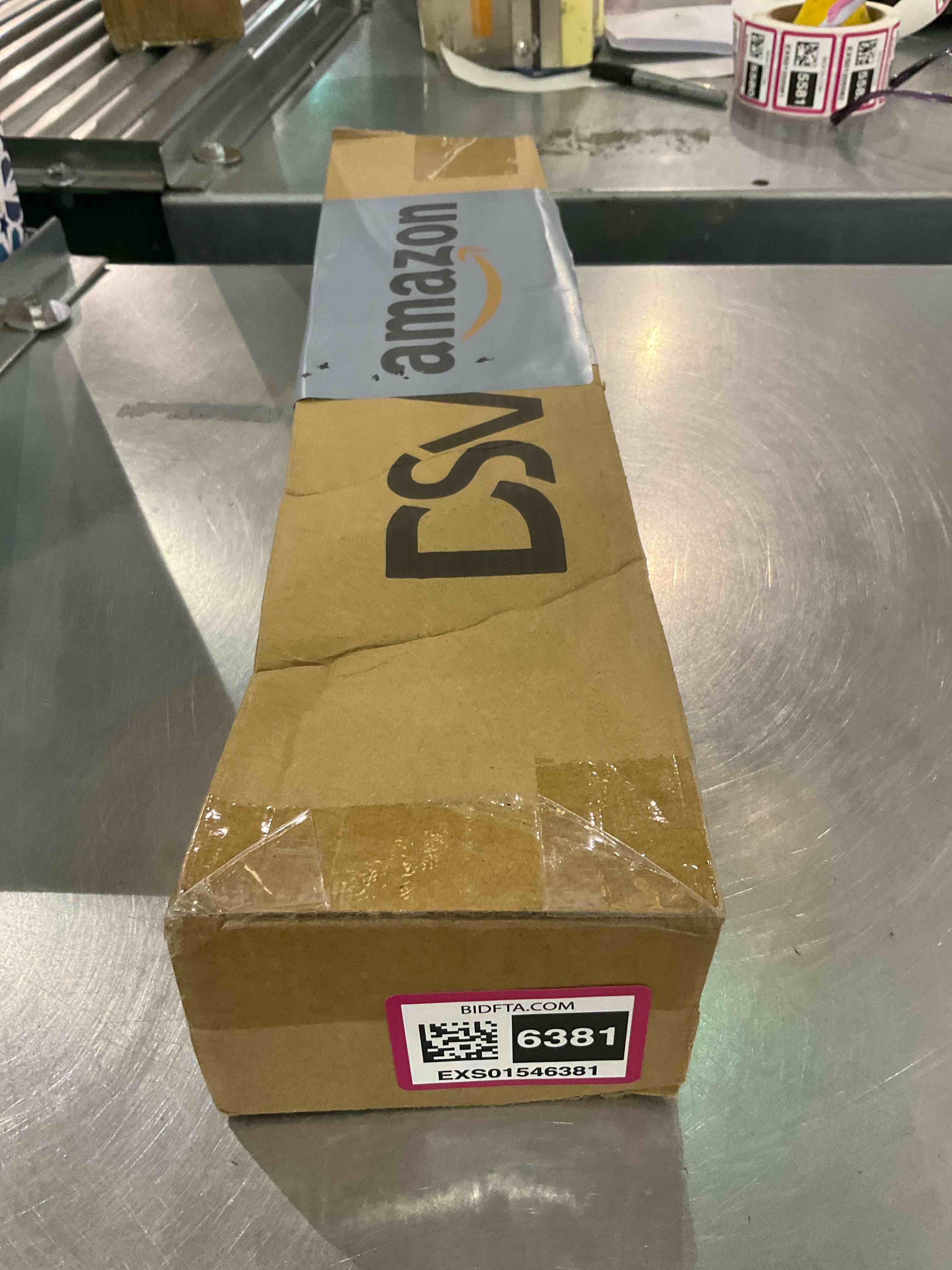 https://s3.amazonaws.com/lotting-images-prod/BargainHunt/EXS01546381_1714652554601.jpeg
