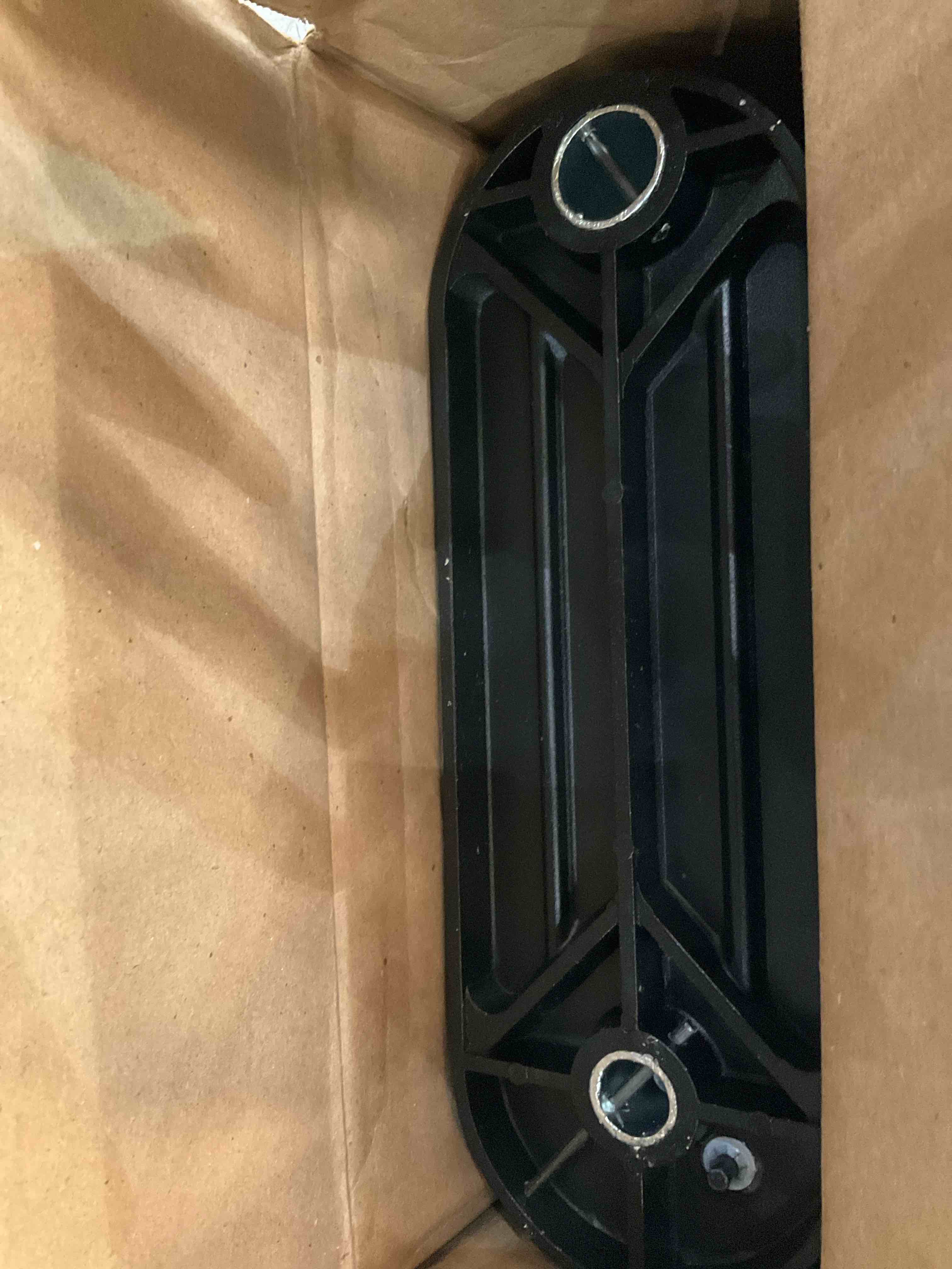 https://s3.amazonaws.com/lotting-images-prod/BargainHunt/EXS01546596_1713977461246.jpeg