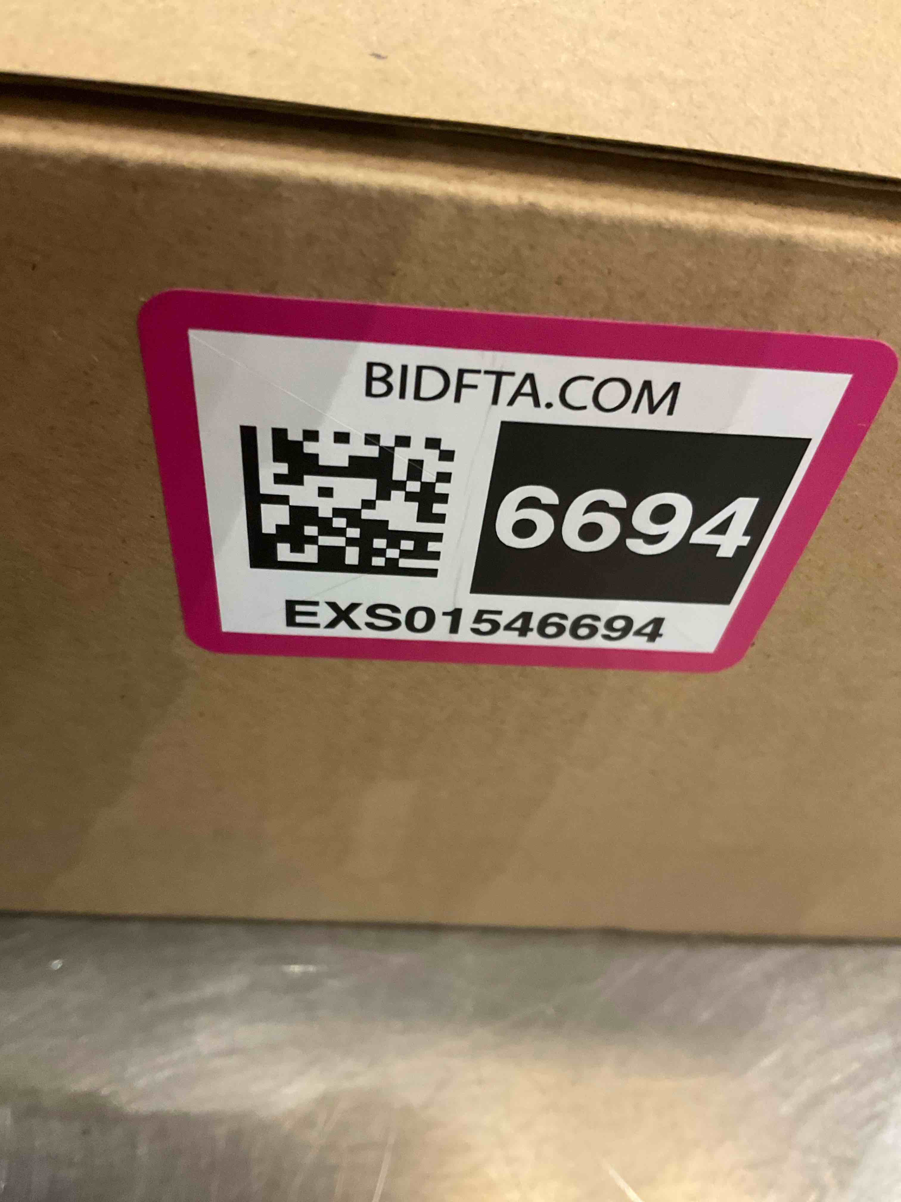 https://s3.amazonaws.com/lotting-images-prod/BargainHunt/EXS01546694_1714052442840.jpeg