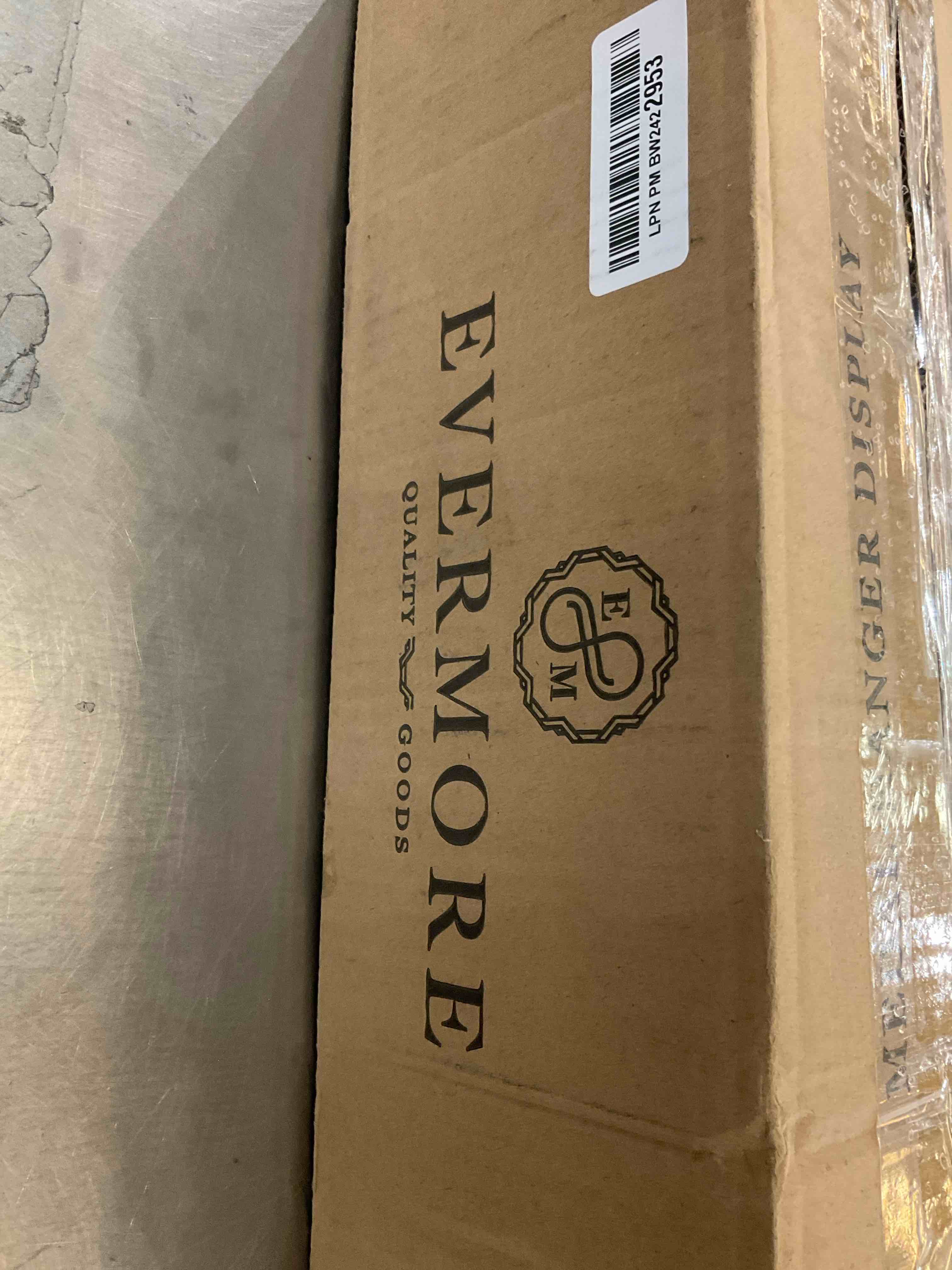 https://s3.amazonaws.com/lotting-images-prod/BargainHunt/EXS01546746_1714058713011.jpeg