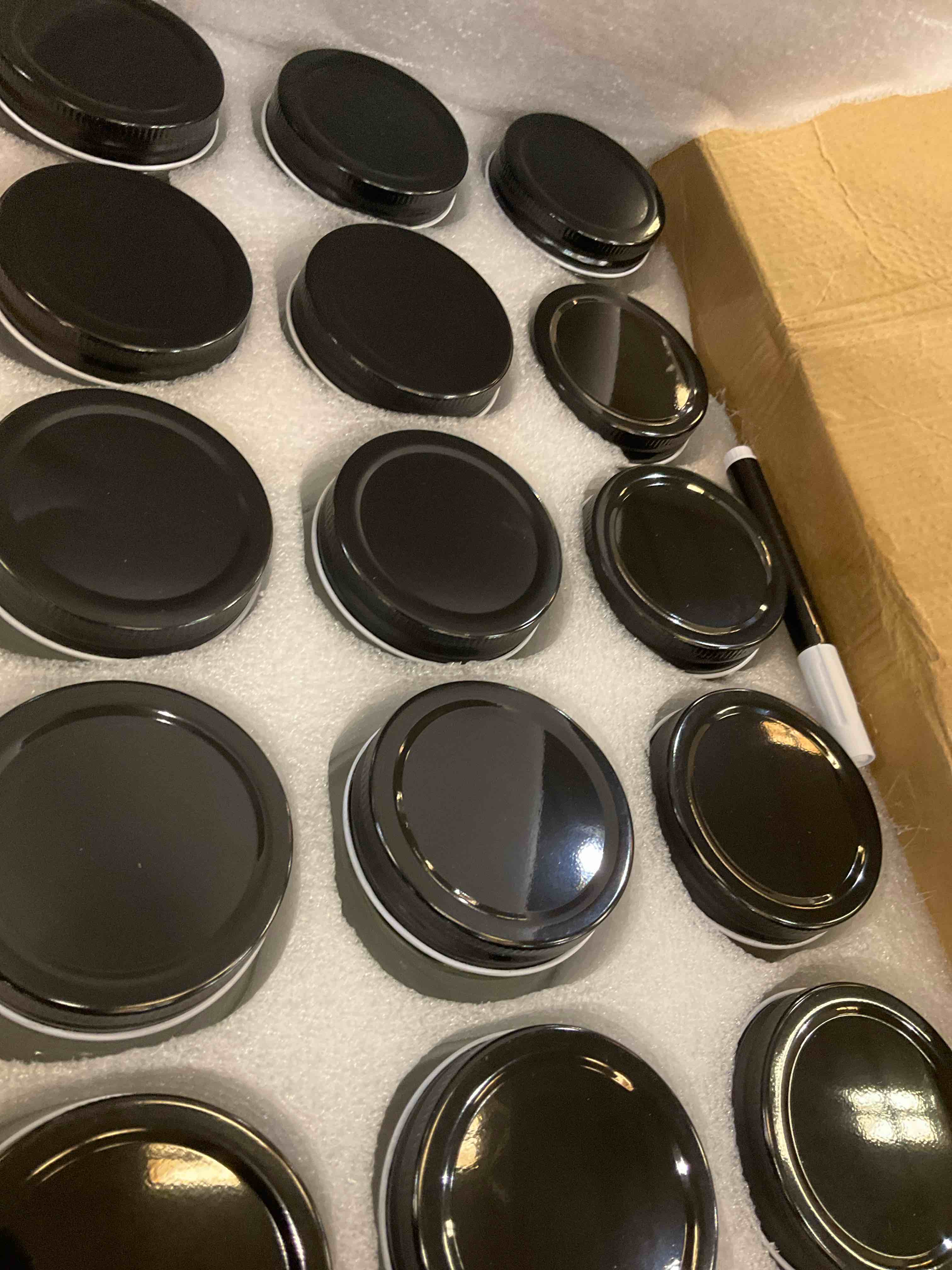 https://s3.amazonaws.com/lotting-images-prod/BargainHunt/EXS01546773_1714069431207.jpeg