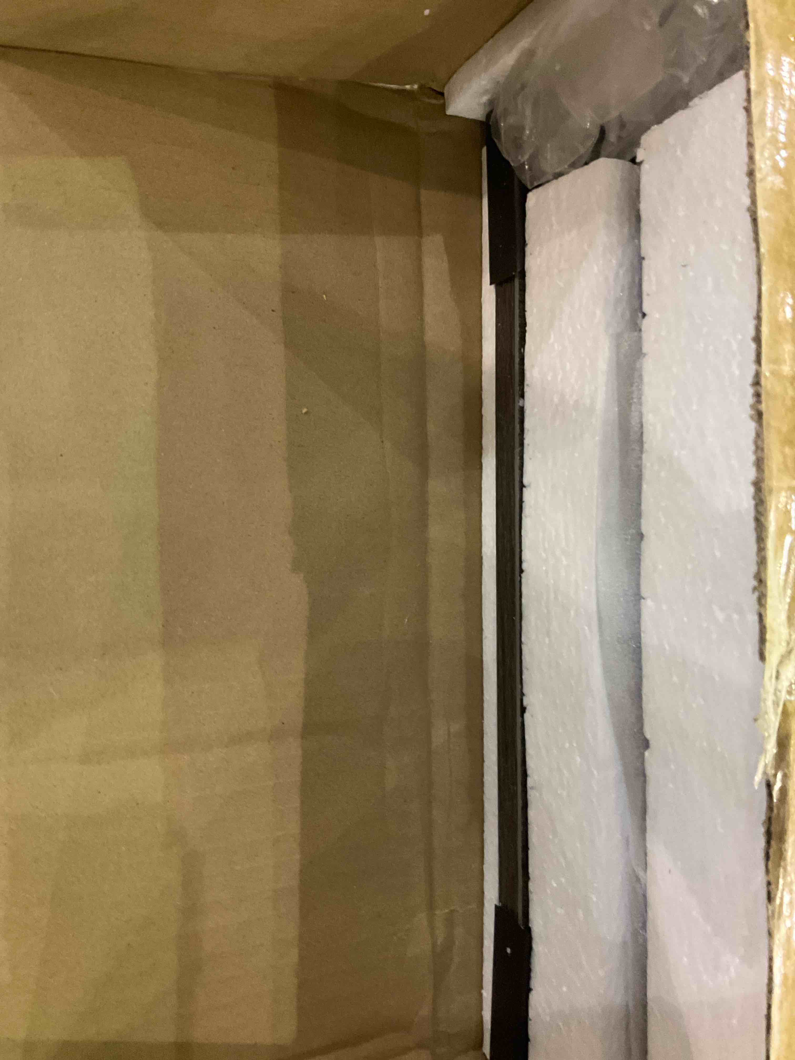 https://s3.amazonaws.com/lotting-images-prod/BargainHunt/EXS01546918_1714391455916.jpeg