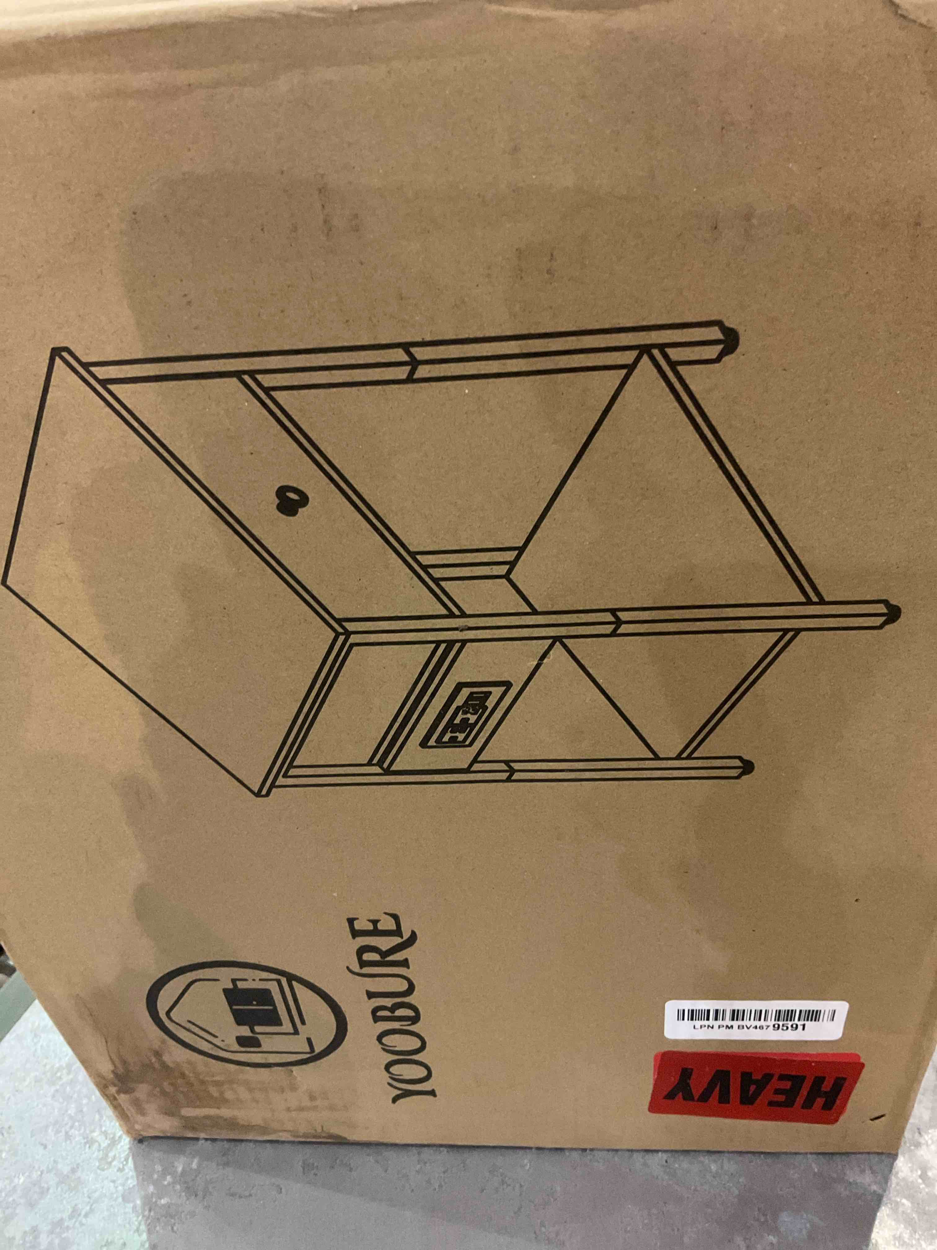 https://s3.amazonaws.com/lotting-images-prod/BargainHunt/EXS01546918_1714391495178.jpeg