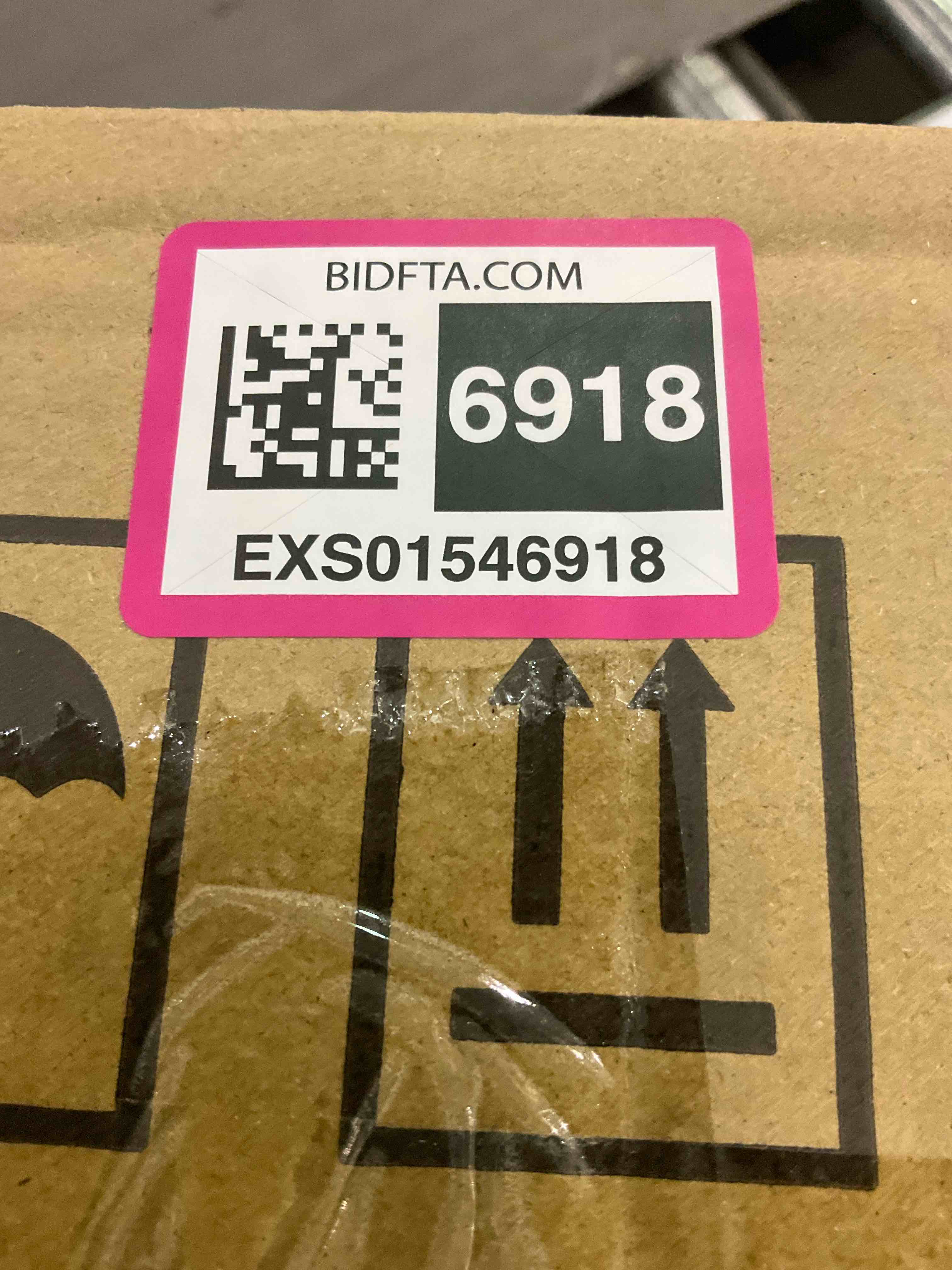 https://s3.amazonaws.com/lotting-images-prod/BargainHunt/EXS01546918_1714391513857.jpeg