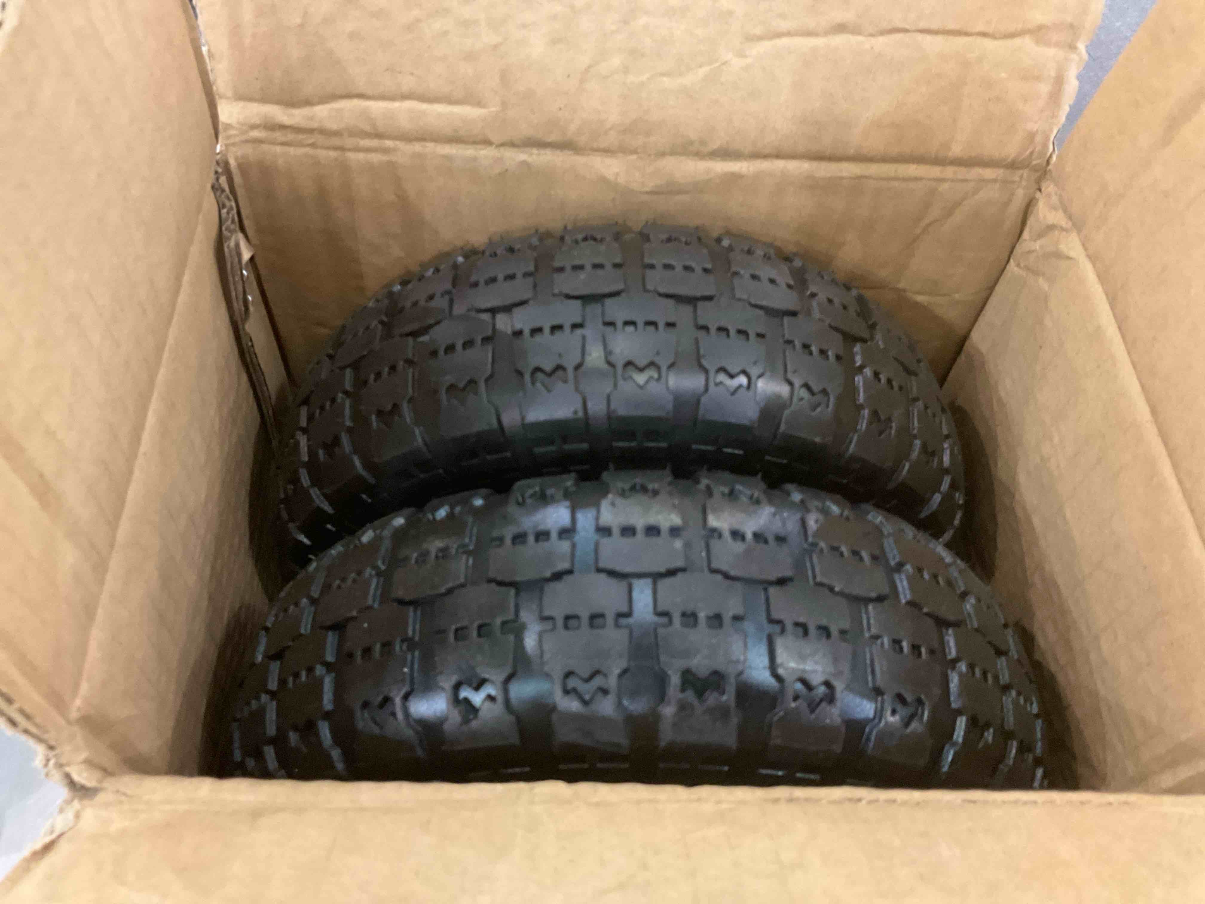 https://s3.amazonaws.com/lotting-images-prod/BargainHunt/EXS01547028_1714141130310.jpeg
