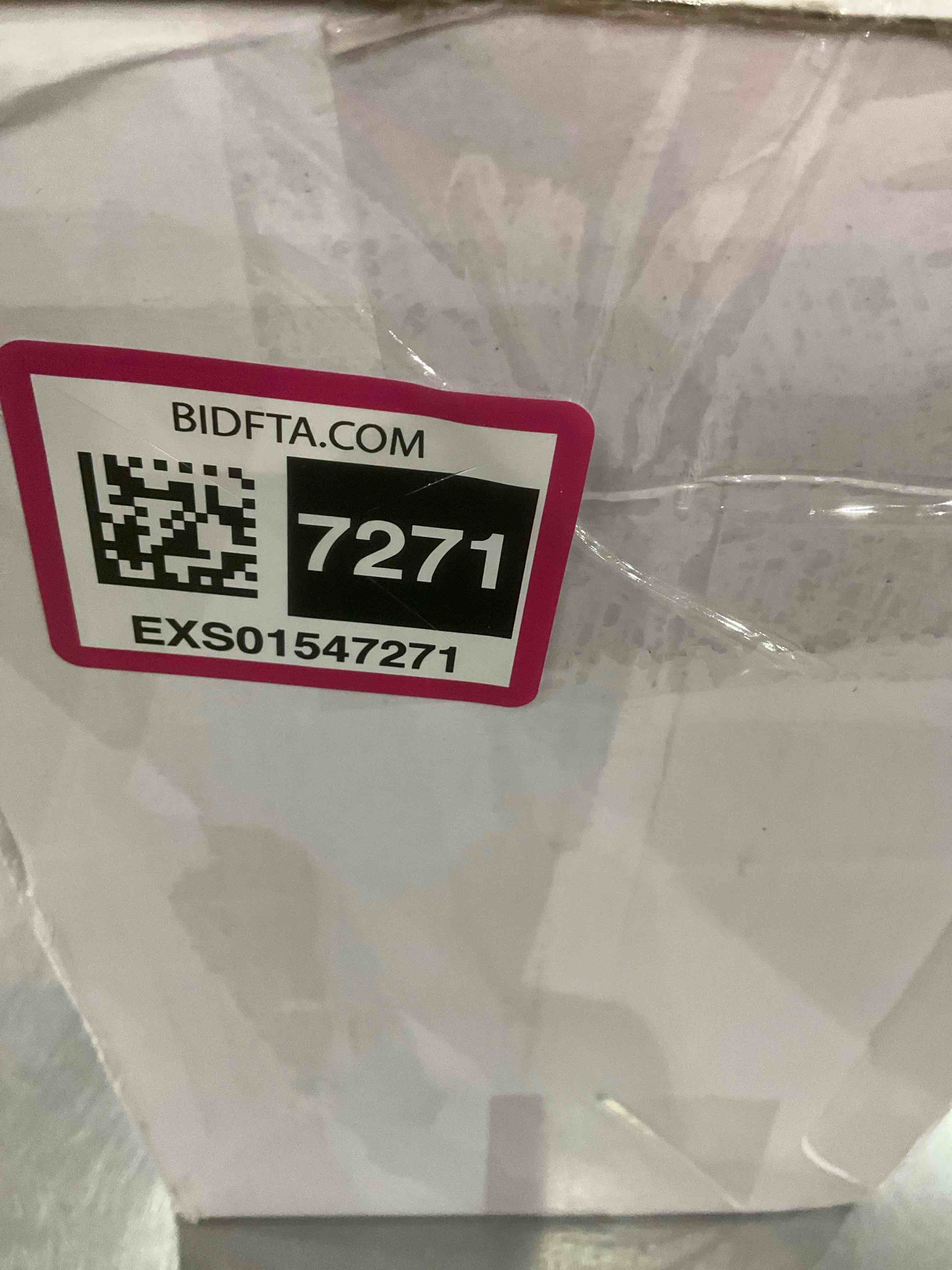 https://s3.amazonaws.com/lotting-images-prod/BargainHunt/EXS01547271_1714479126303.jpeg