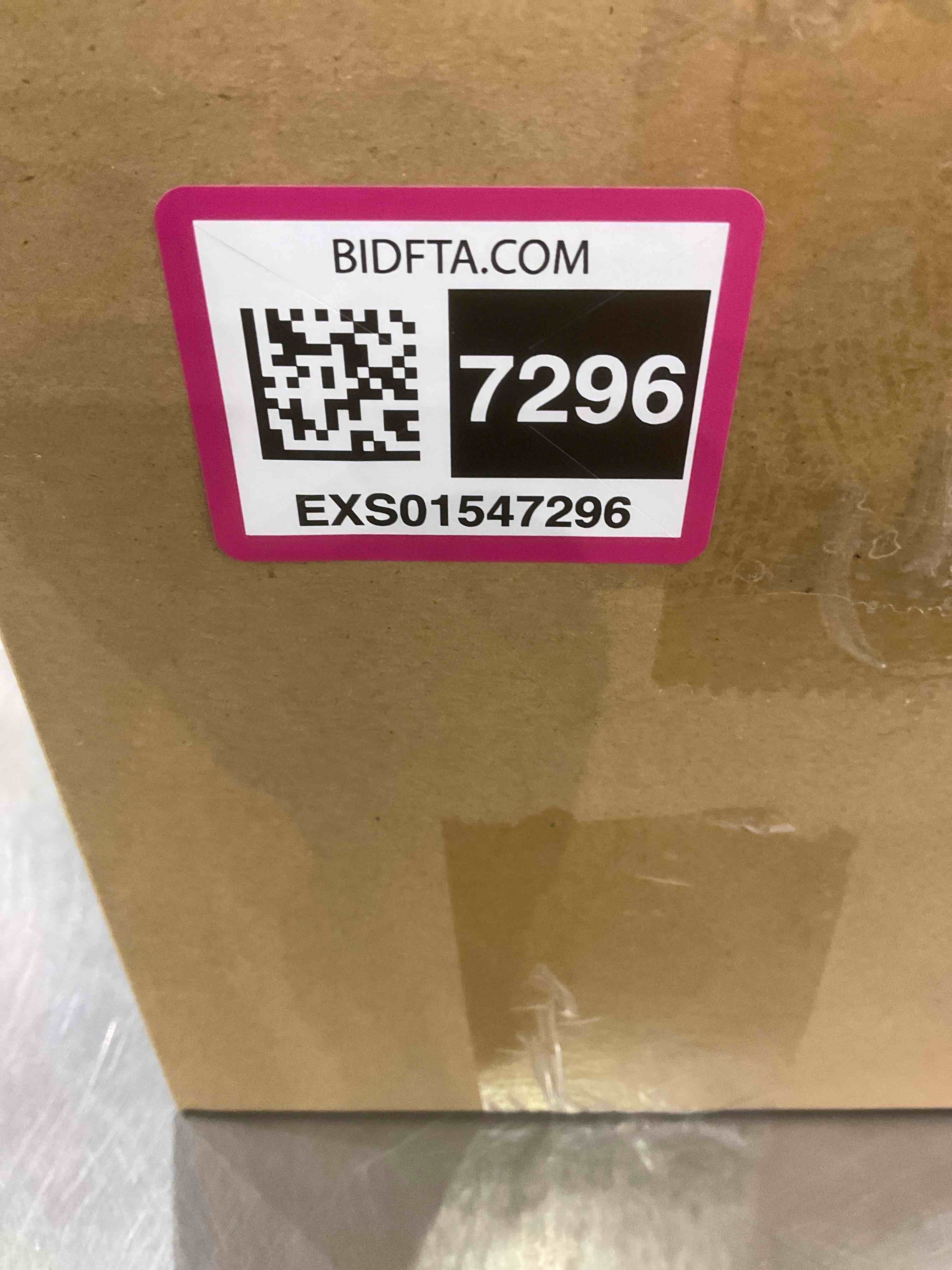 https://s3.amazonaws.com/lotting-images-prod/BargainHunt/EXS01547296_1714481803325.jpeg