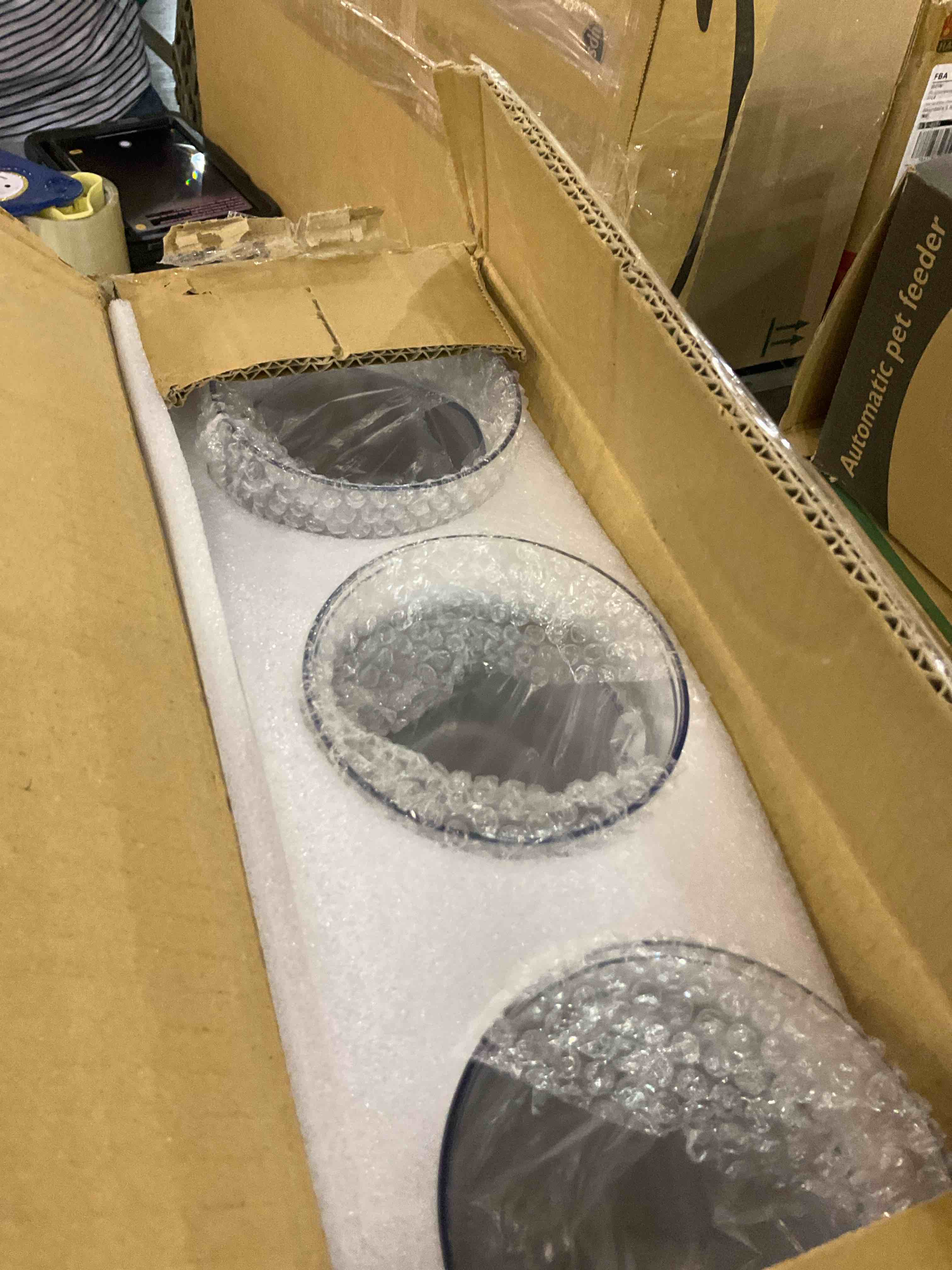 https://s3.amazonaws.com/lotting-images-prod/BargainHunt/EXS01547839_1714738571597.jpeg