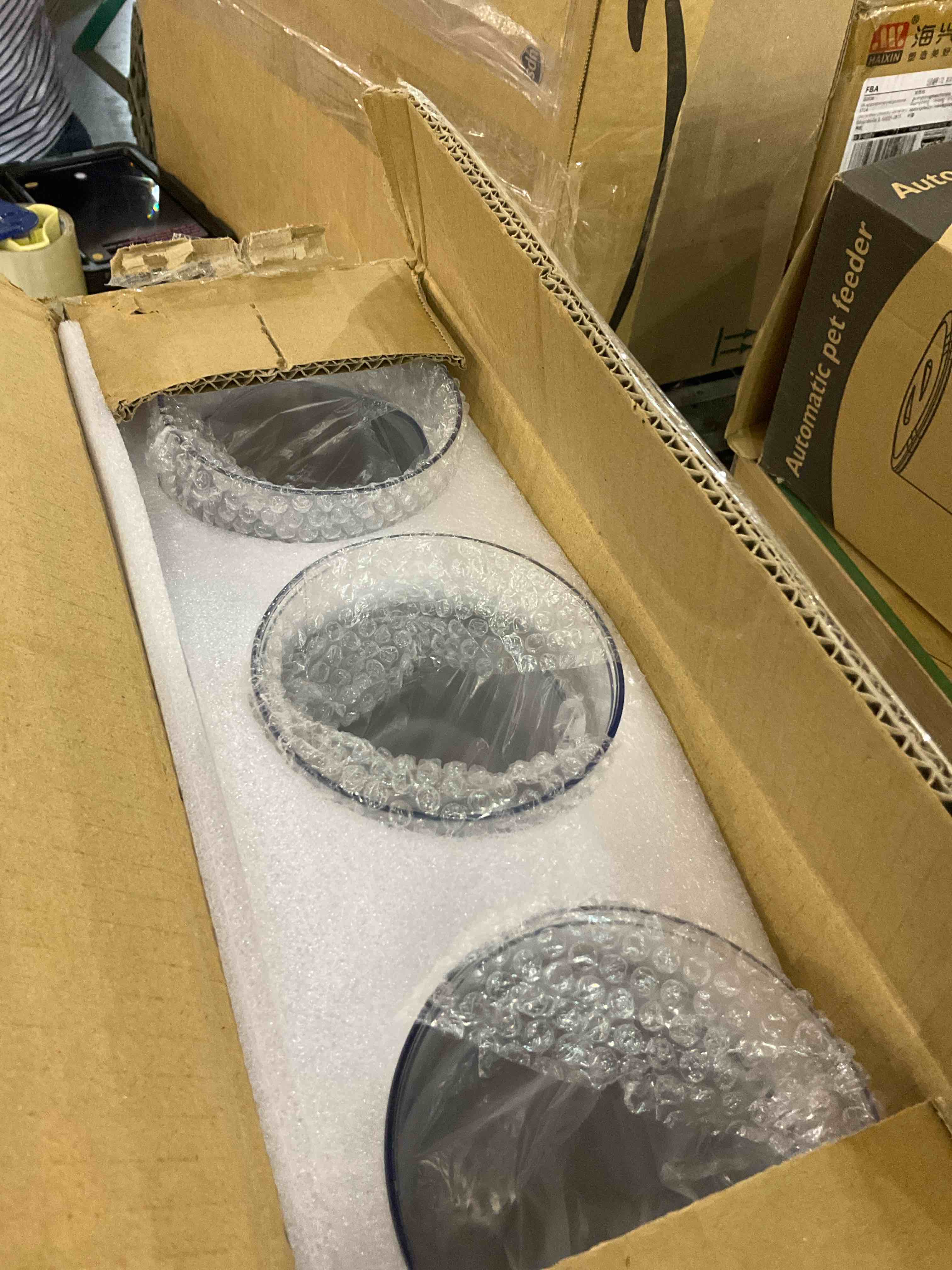 https://s3.amazonaws.com/lotting-images-prod/BargainHunt/EXS01547839_1714738572942.jpeg