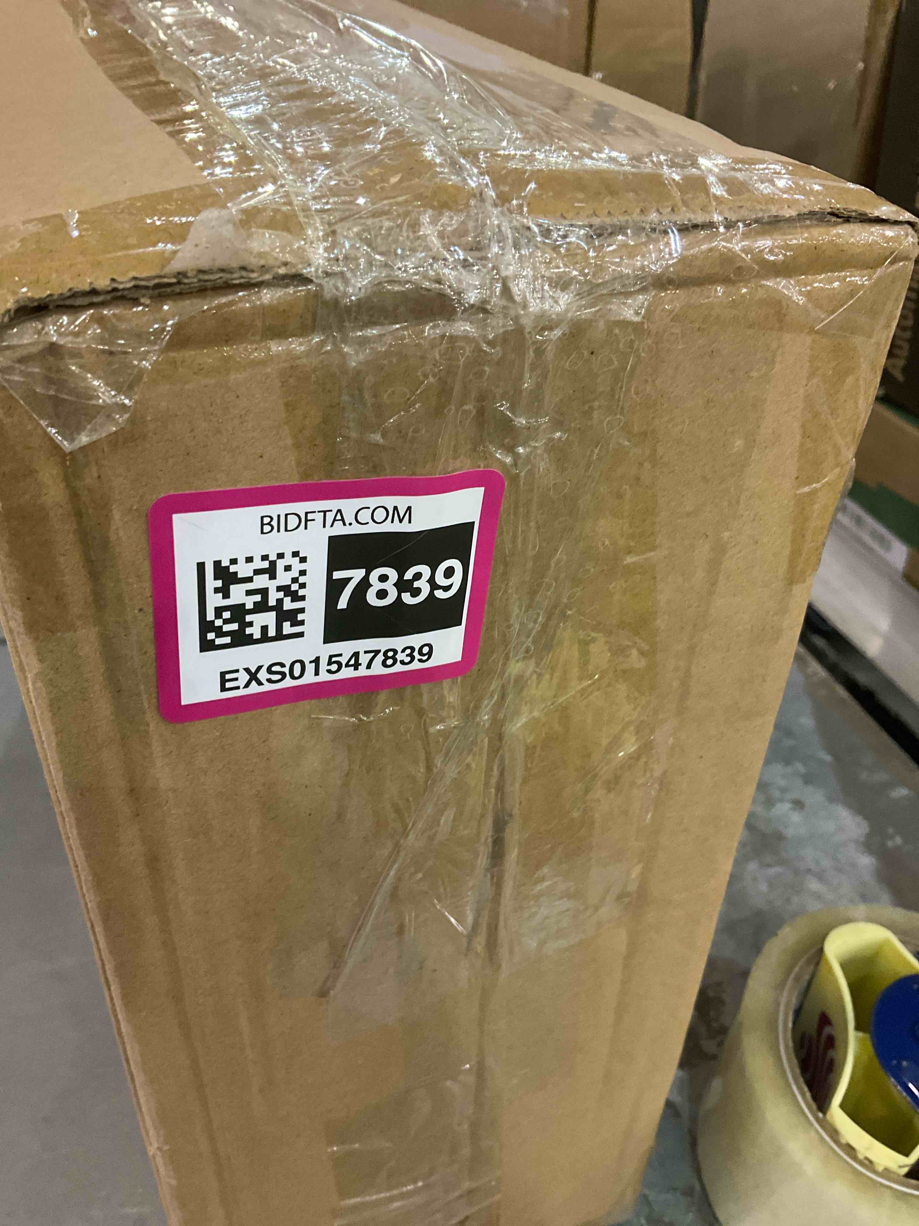 https://s3.amazonaws.com/lotting-images-prod/BargainHunt/EXS01547839_1714738585885.jpeg