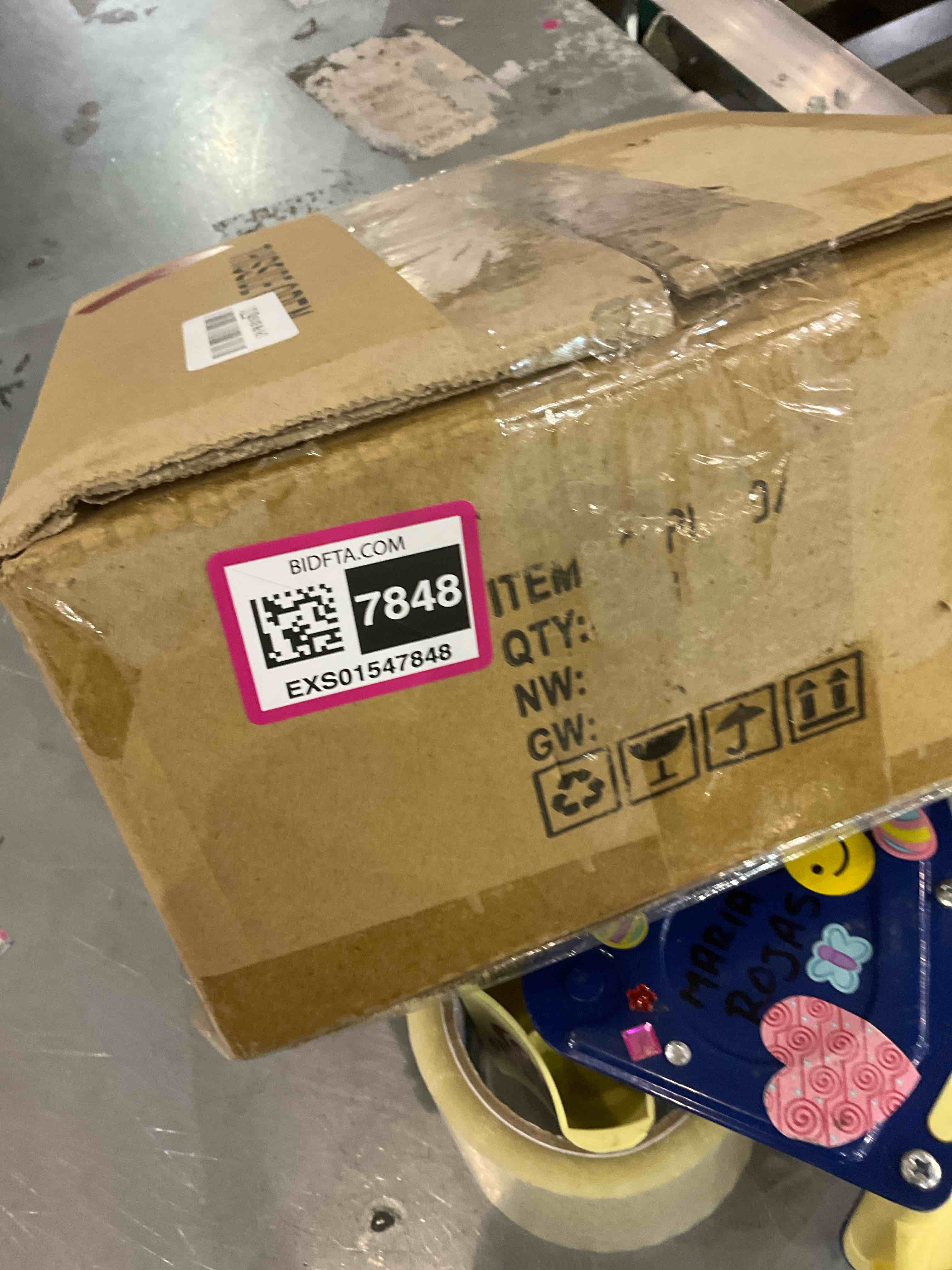 https://s3.amazonaws.com/lotting-images-prod/BargainHunt/EXS01547848_1714739468755.jpeg