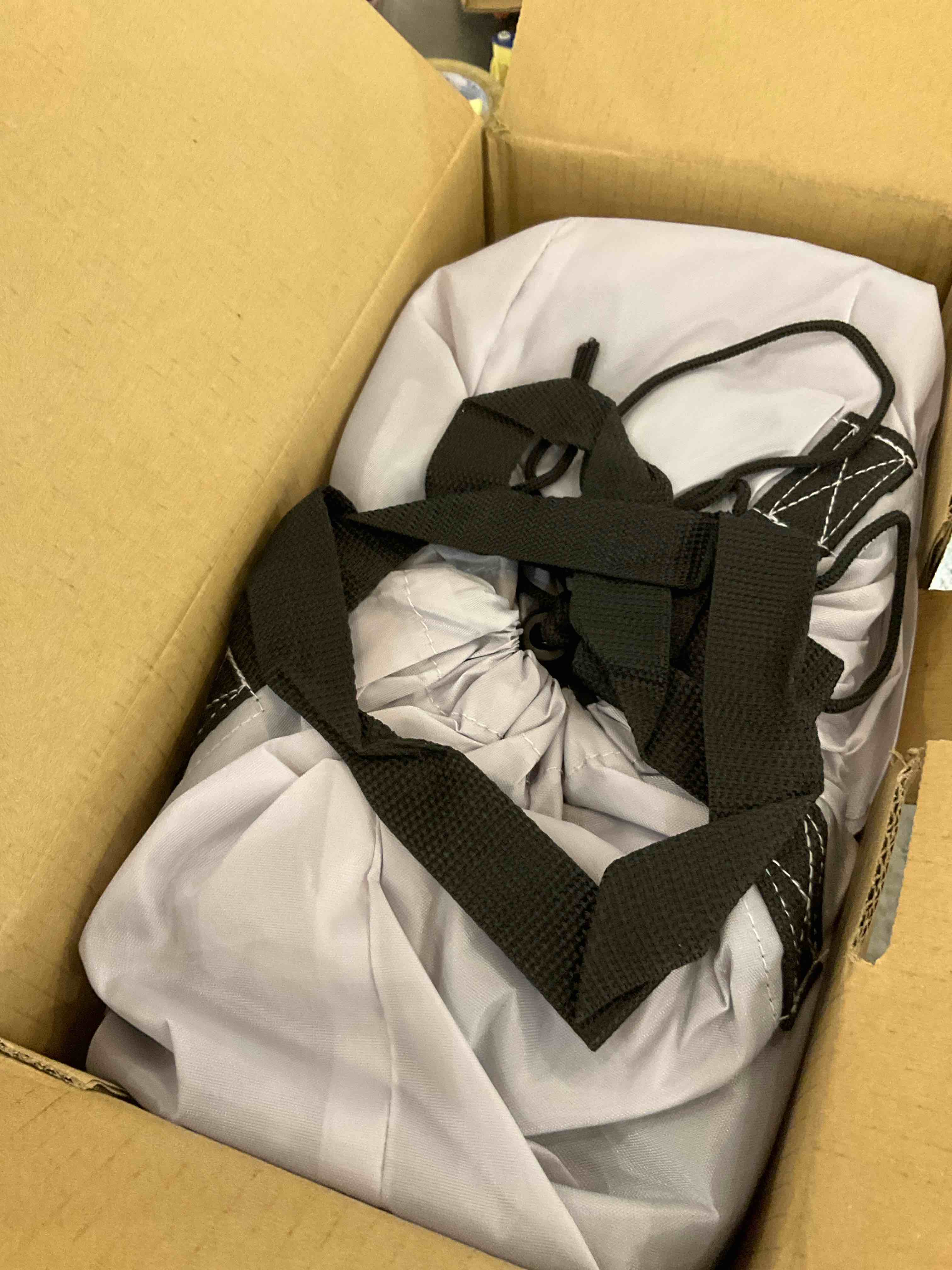 https://s3.amazonaws.com/lotting-images-prod/BargainHunt/EXS01547932_1714748747557.jpeg