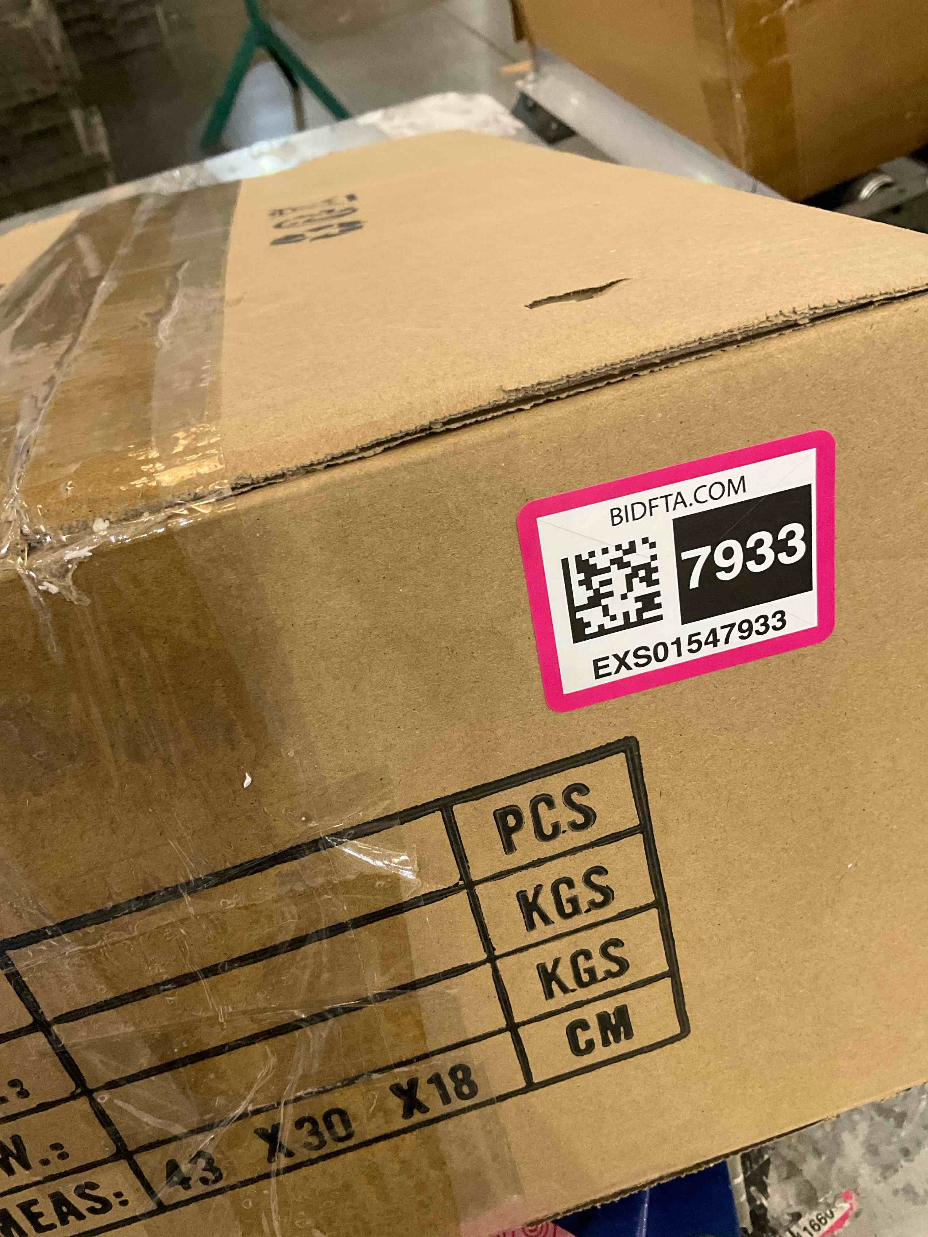 https://s3.amazonaws.com/lotting-images-prod/BargainHunt/EXS01547933_1714748866385.jpeg