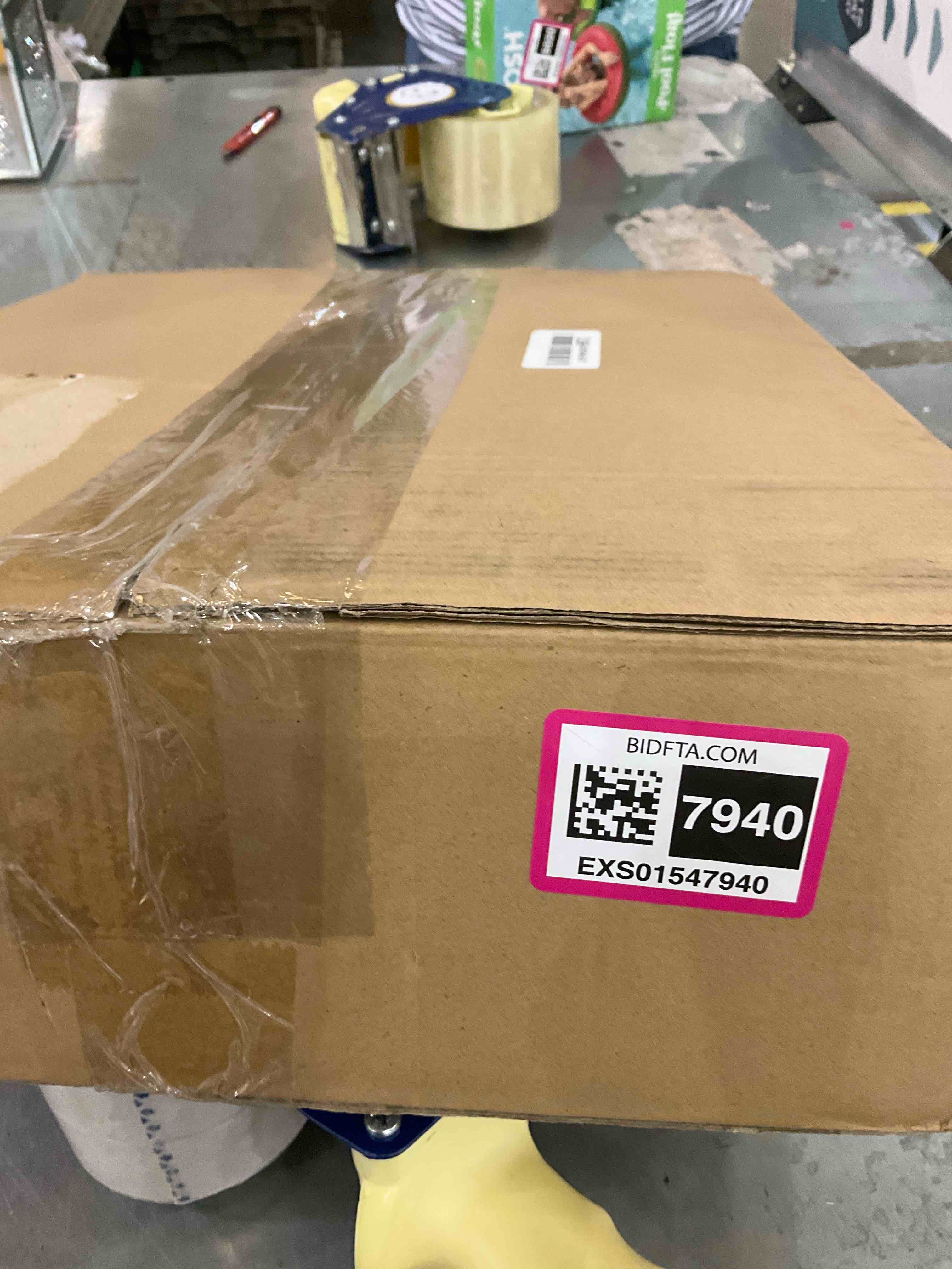 https://s3.amazonaws.com/lotting-images-prod/BargainHunt/EXS01547940_1714749316563.jpeg