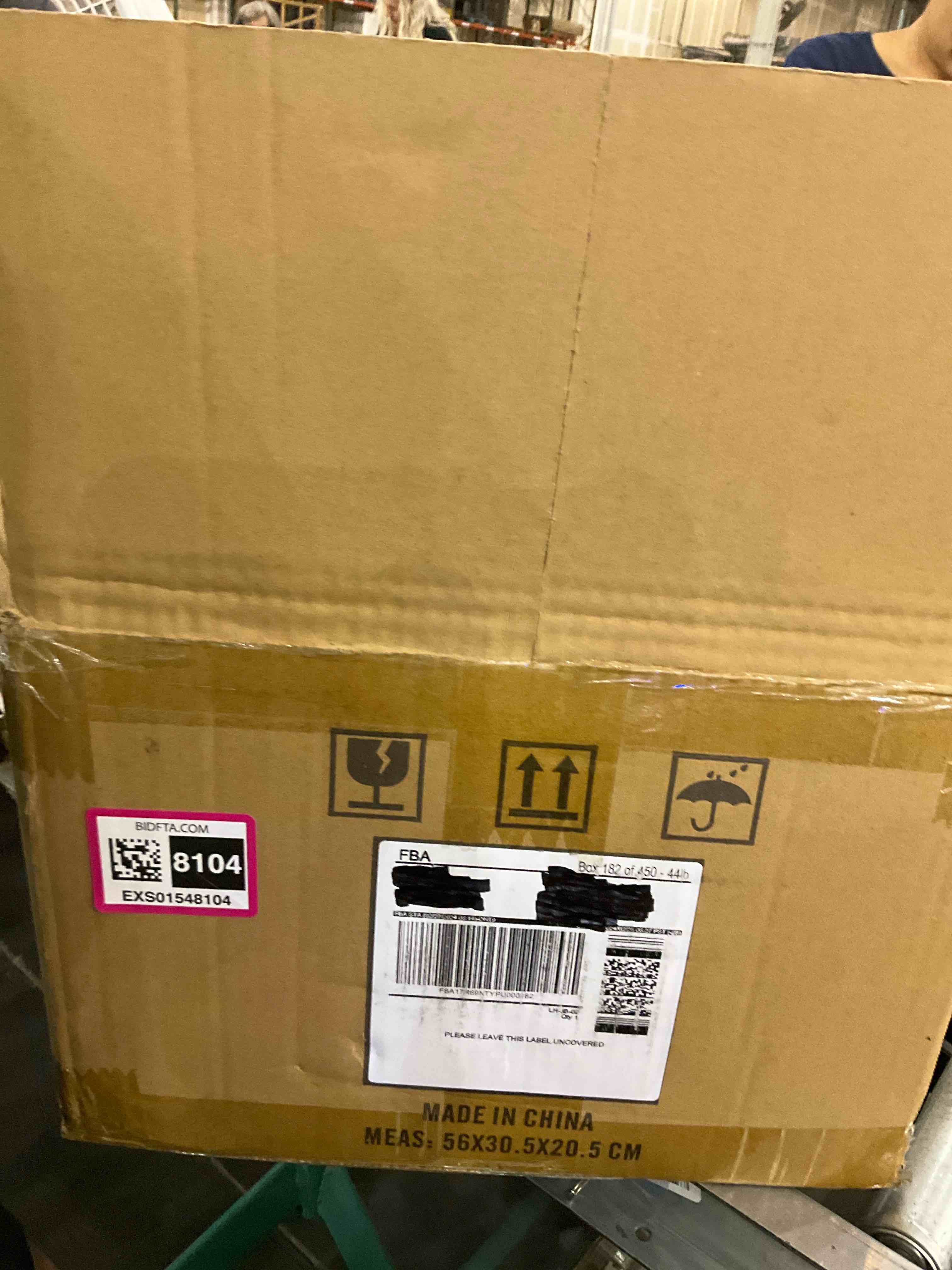https://s3.amazonaws.com/lotting-images-prod/BargainHunt/EXS01548104_1721831430735.jpeg