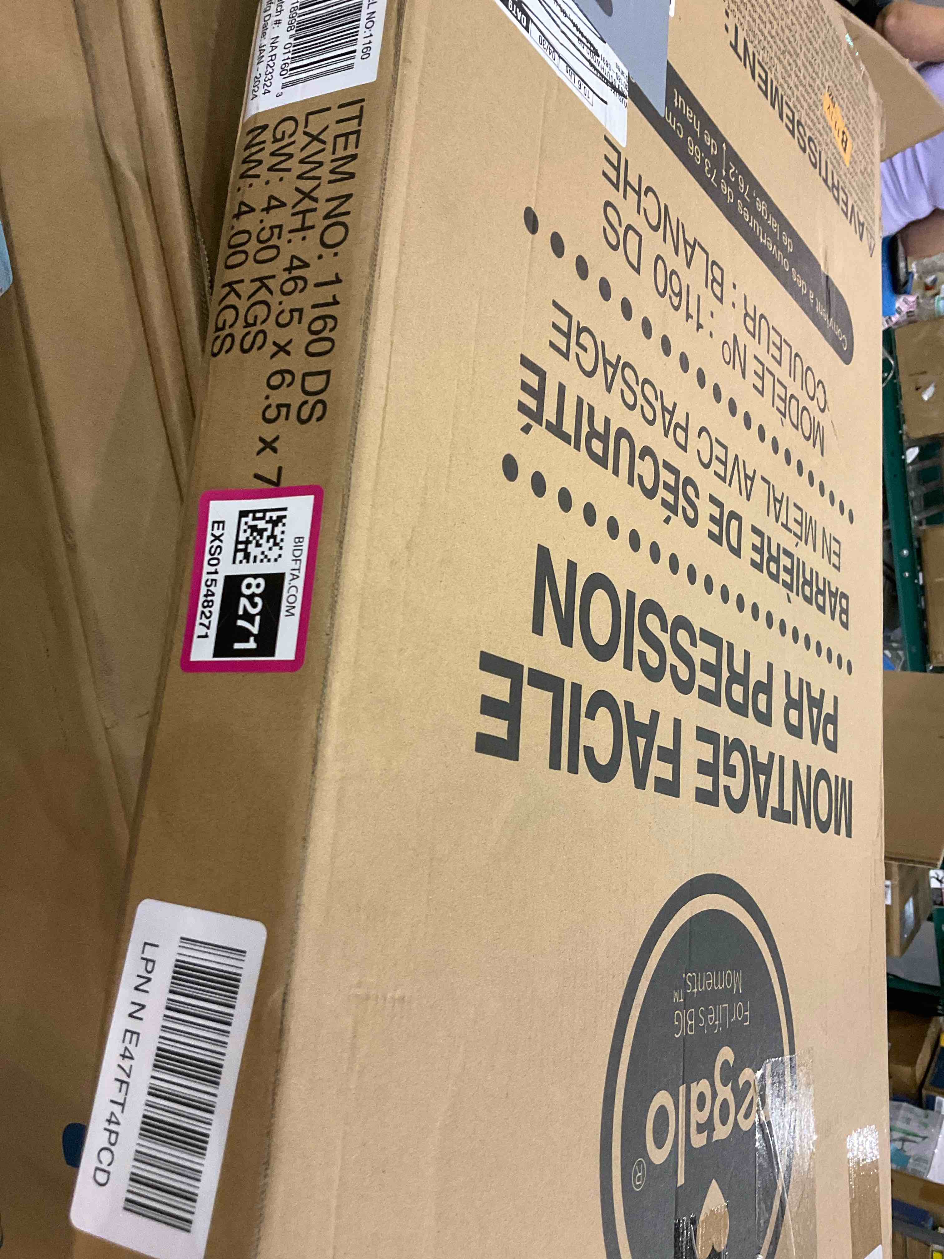 https://s3.amazonaws.com/lotting-images-prod/BargainHunt/EXS01548271_1722002808350.jpeg